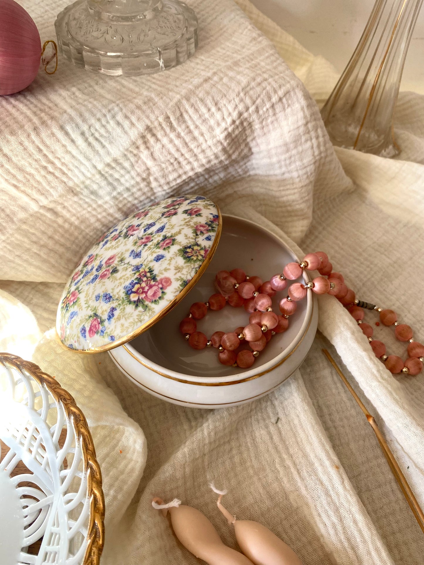 Boîte à bijoux en porcelaine de Saint-Uze