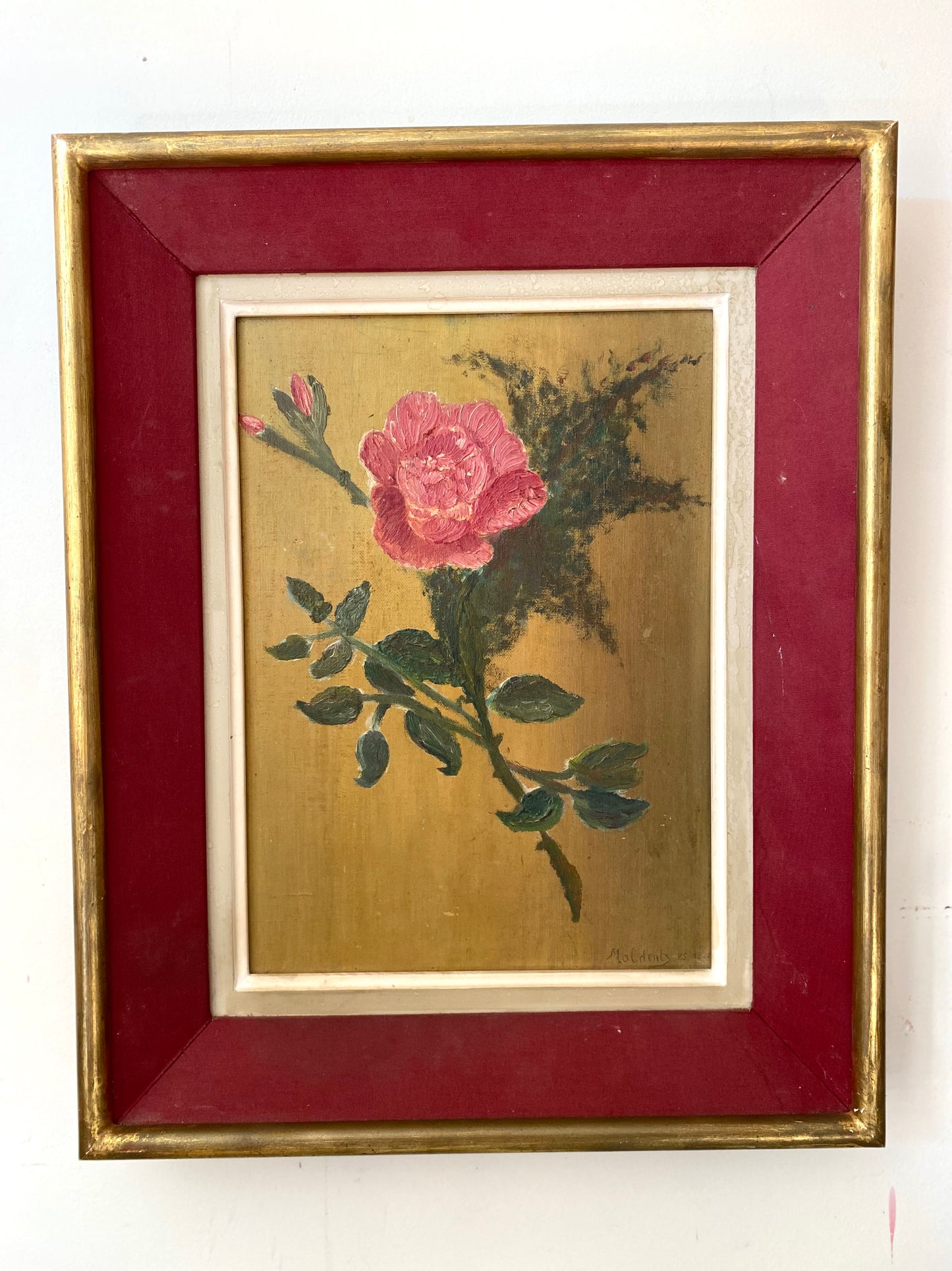Huile sur panneau ancienne, rose sur fond doré