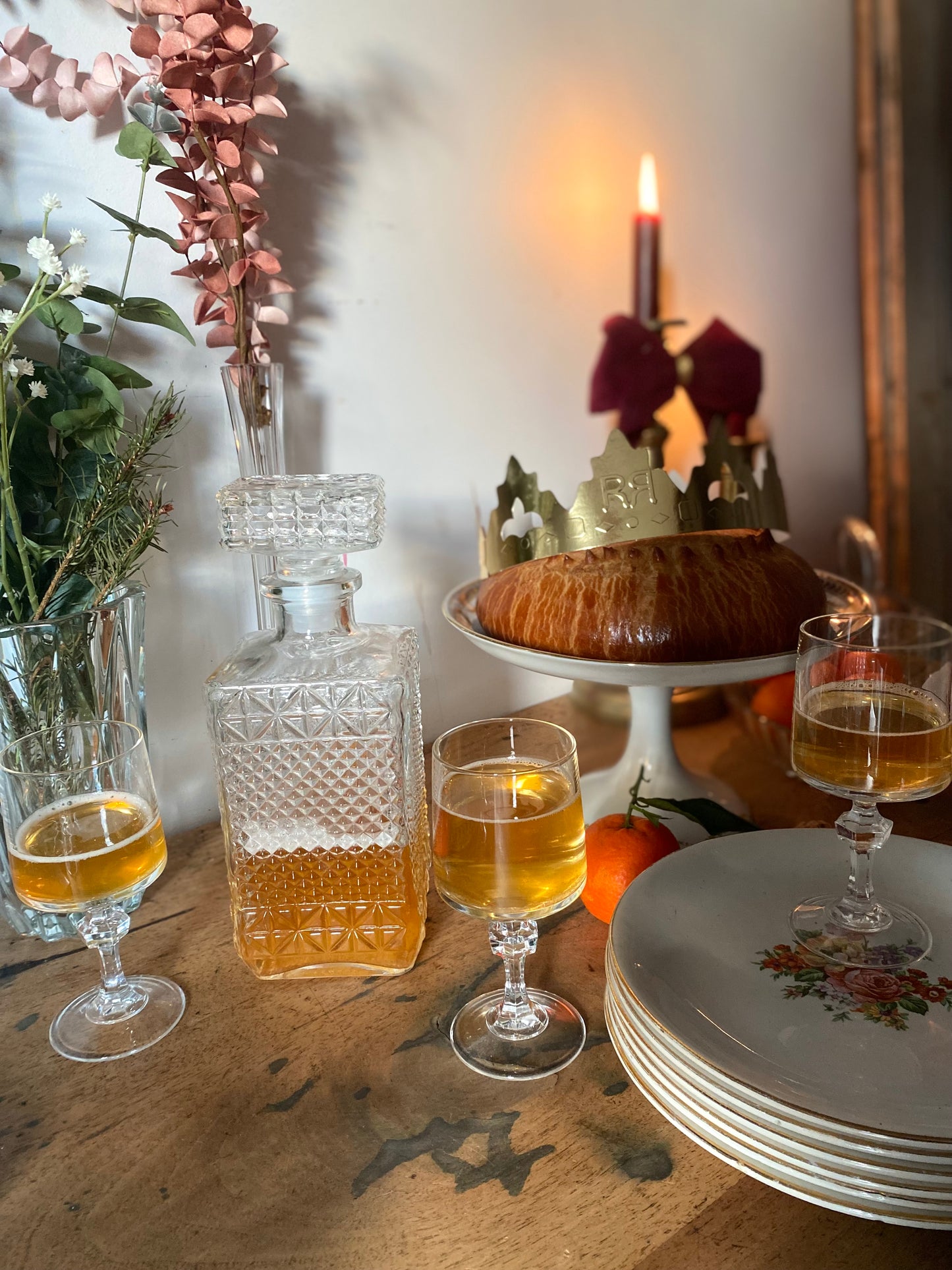 Carafe à liqueur vintage en verre taillé