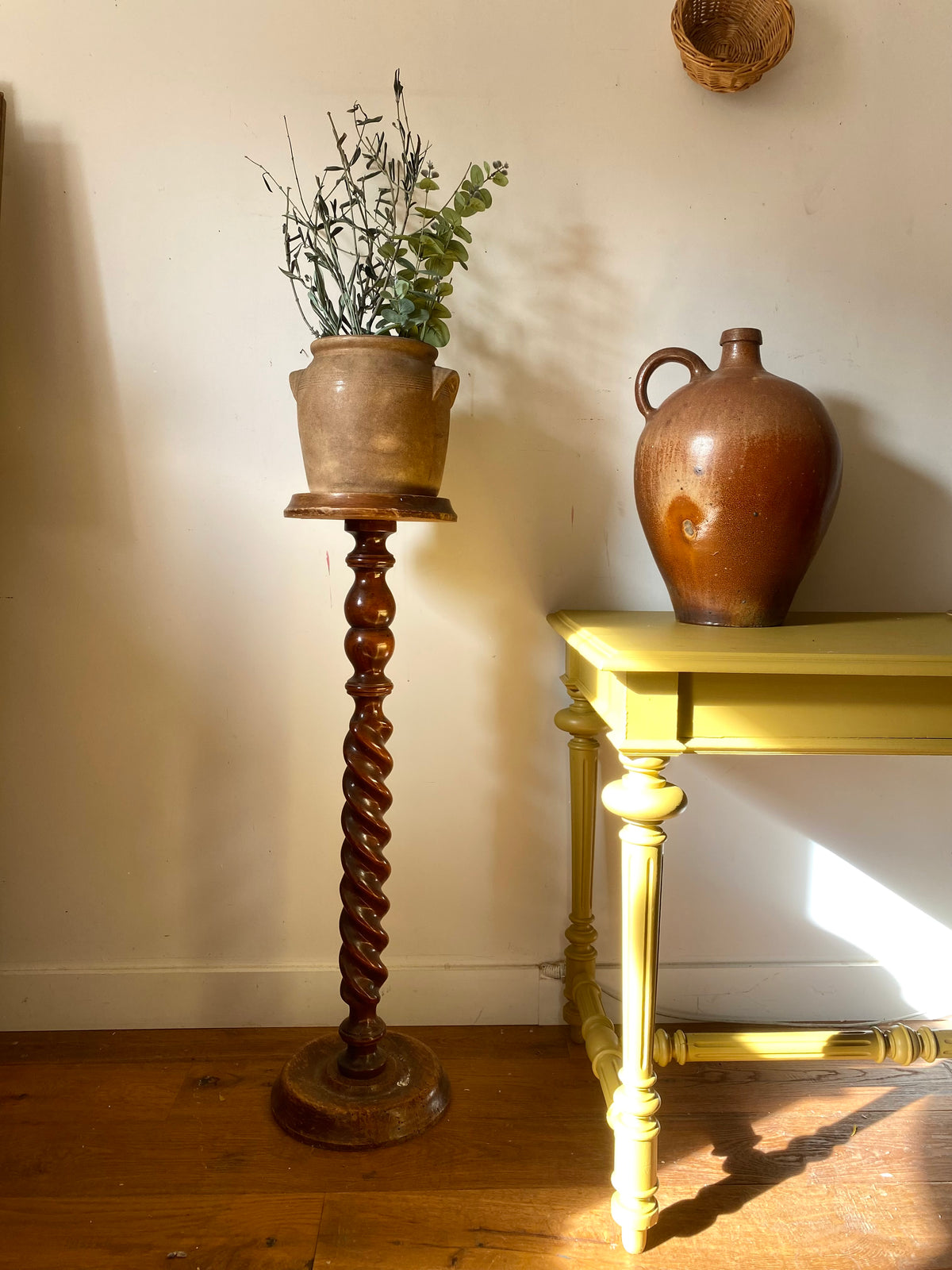 Grande cruche ancienne en grès – H. 45 cm