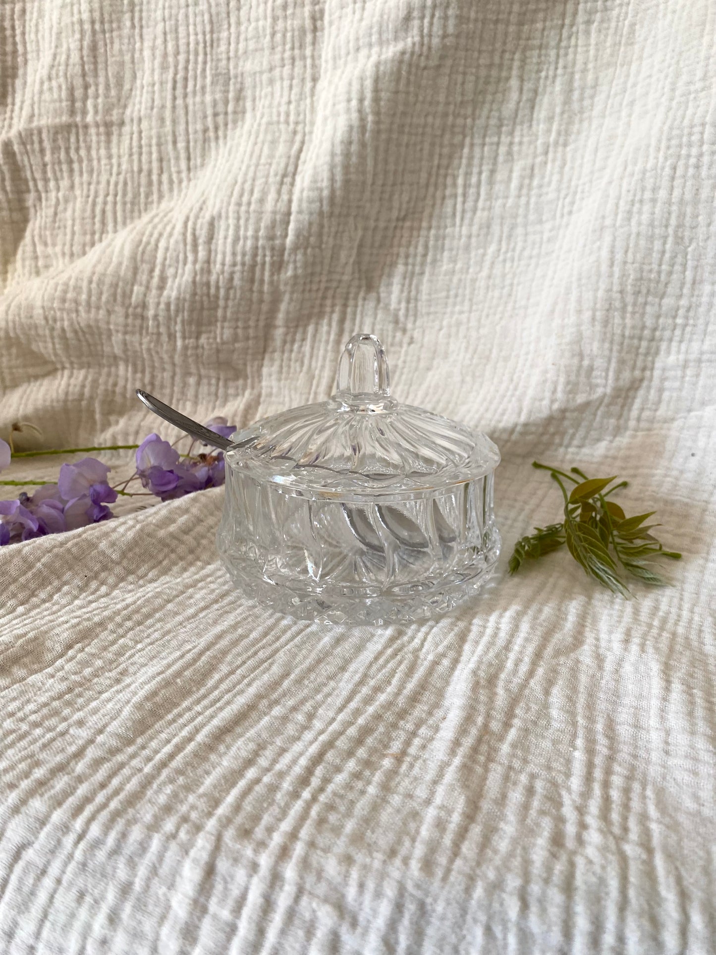 Sucrier Vintage en Verre Travaillé