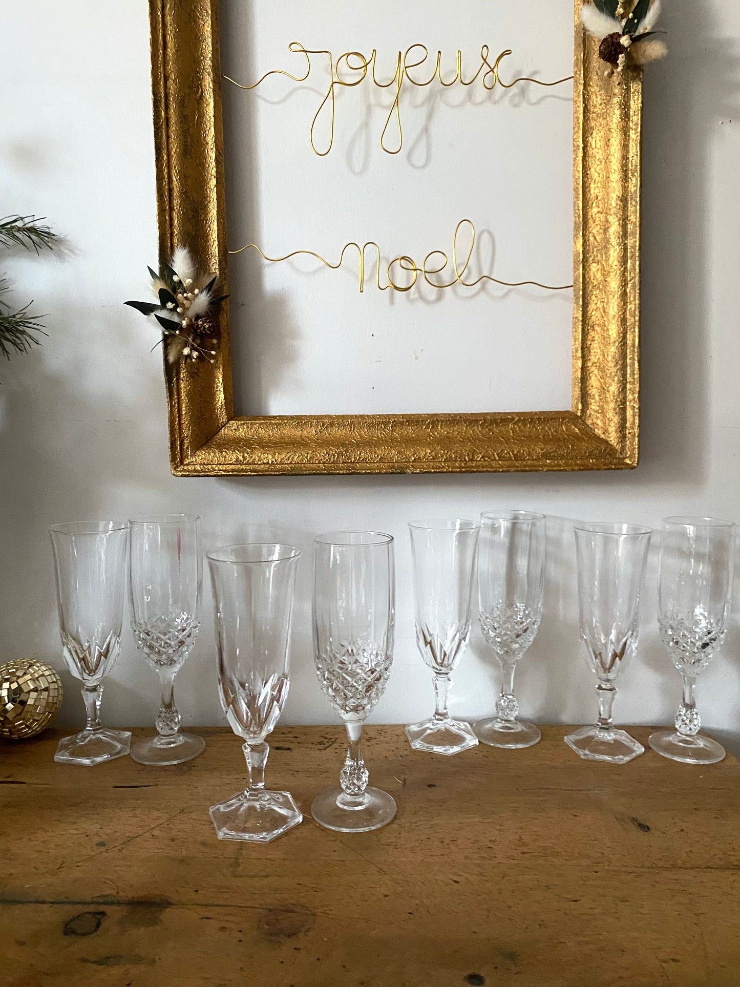 Flutes à champagne en cristal ancien