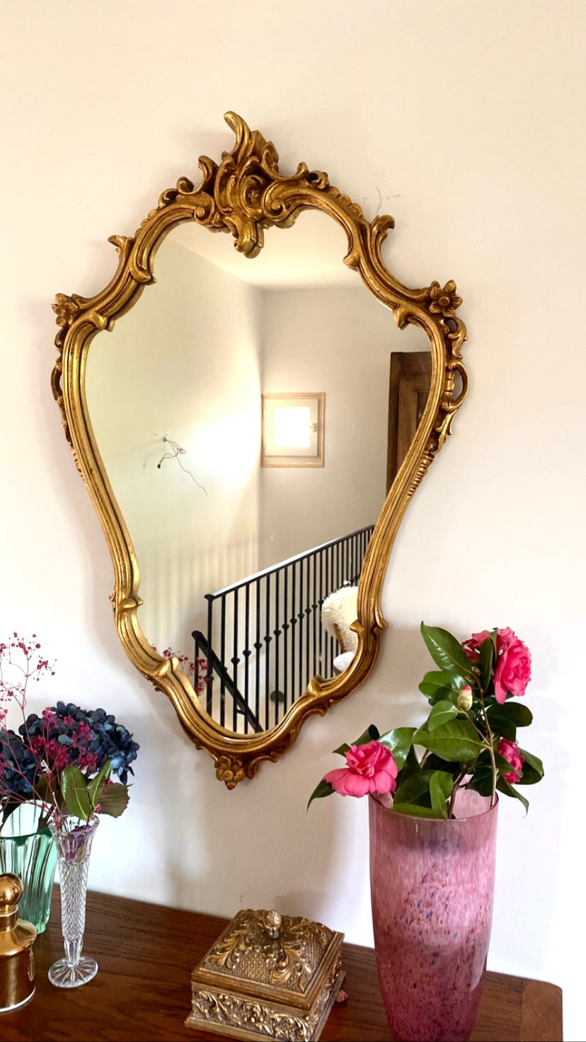 Miroir ancien baroque à coquille