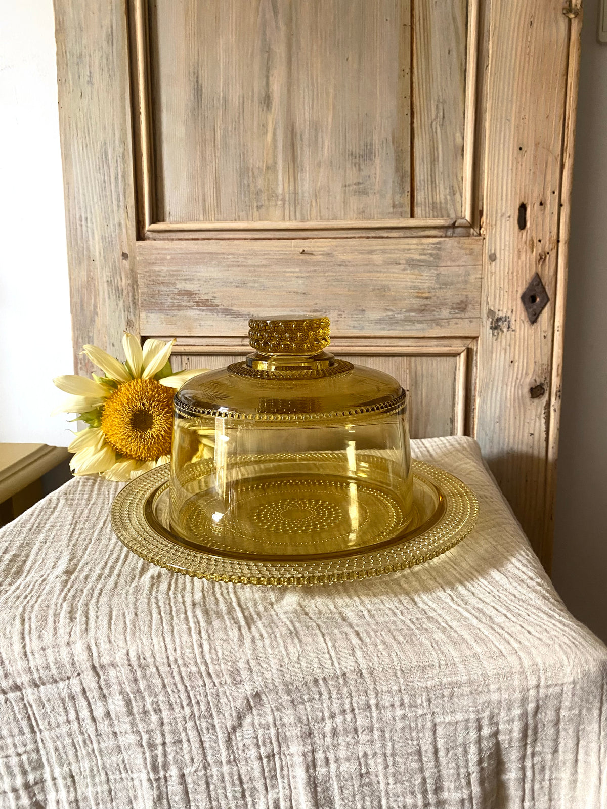 Cloche à fromage en verre ambré, années 70
