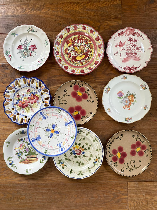 Assiettes anciennes dépareillées