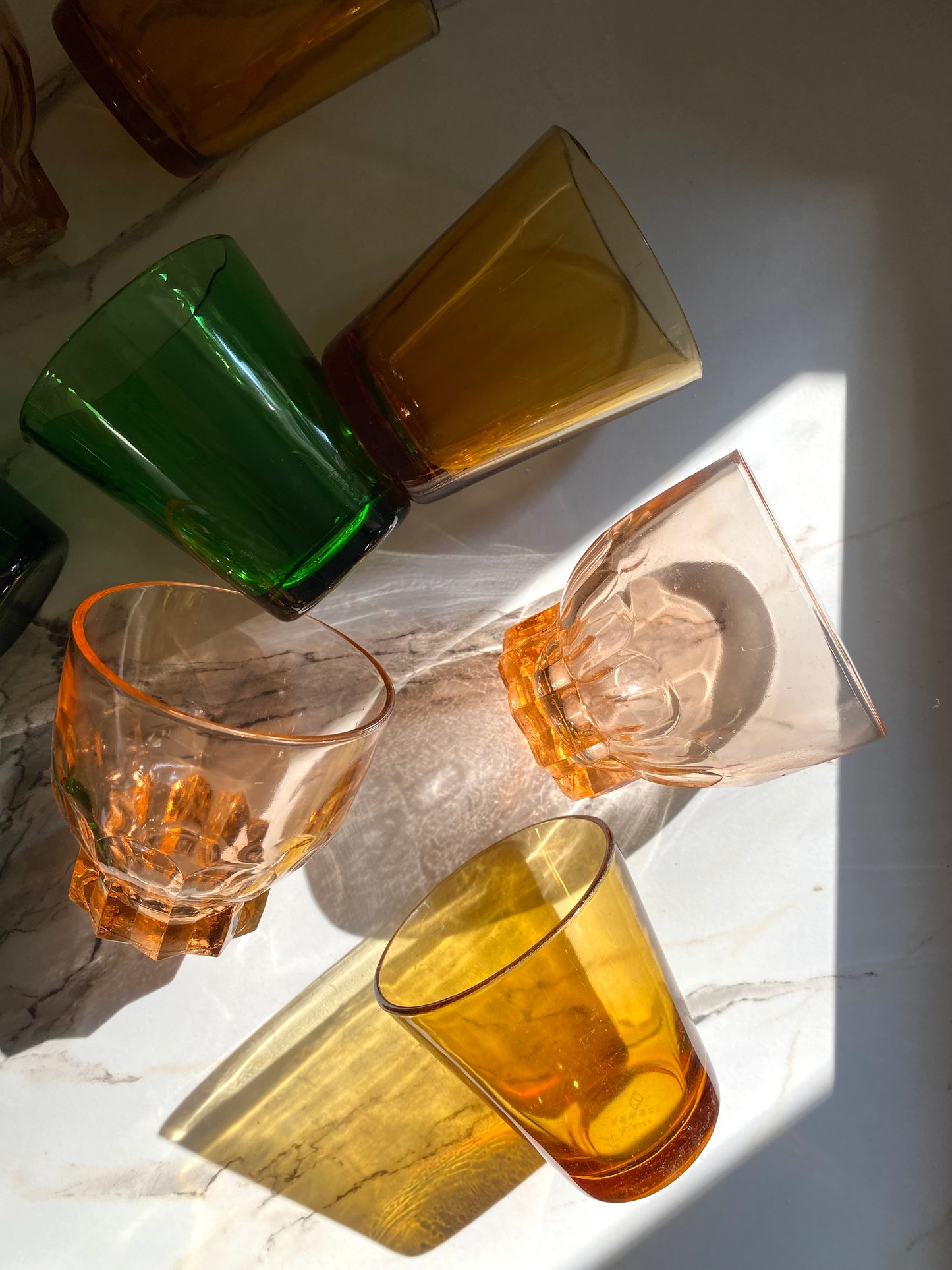 Service 9 petits verres vintage