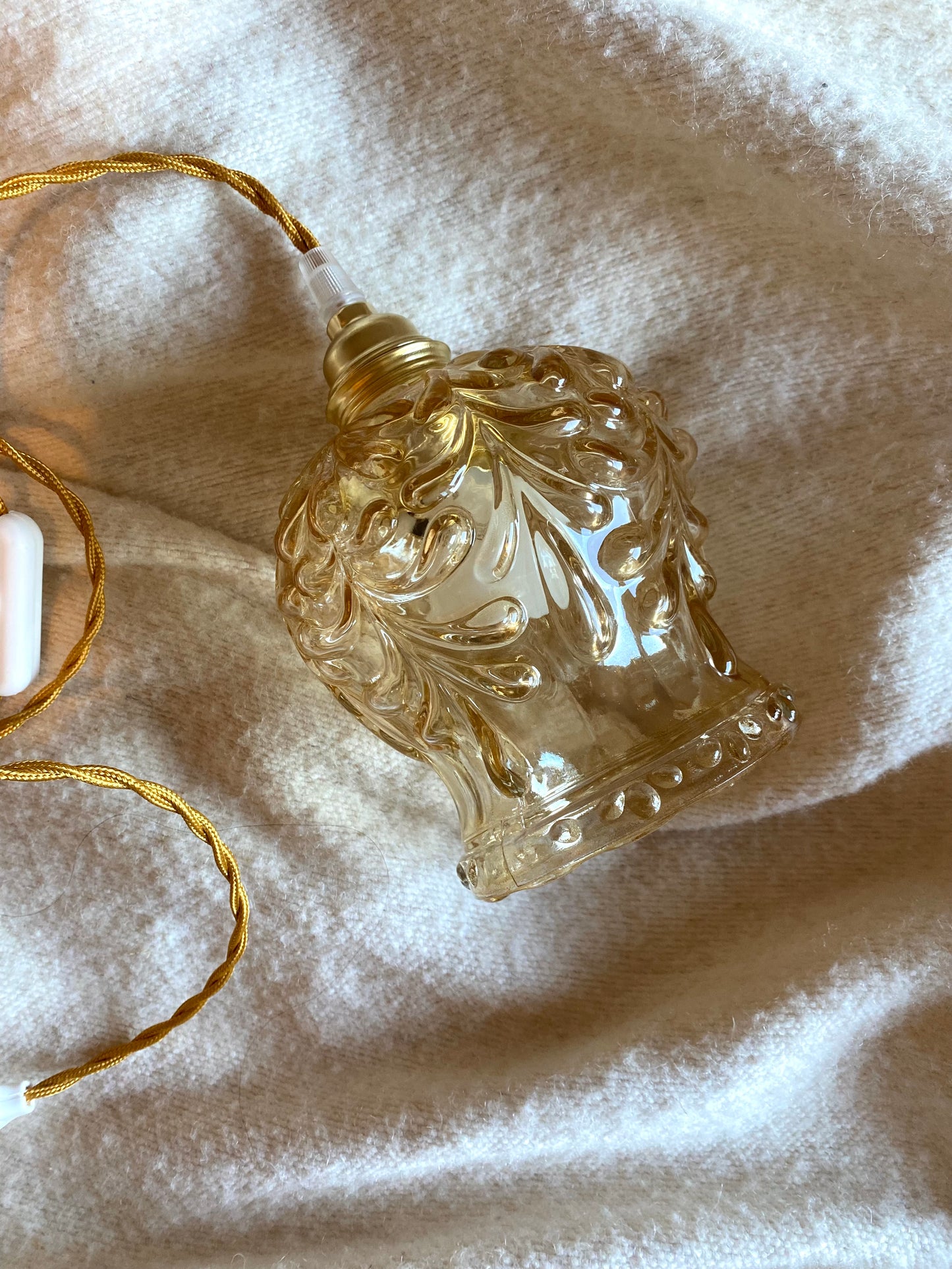 Baladeuse globe en verre Art Deco