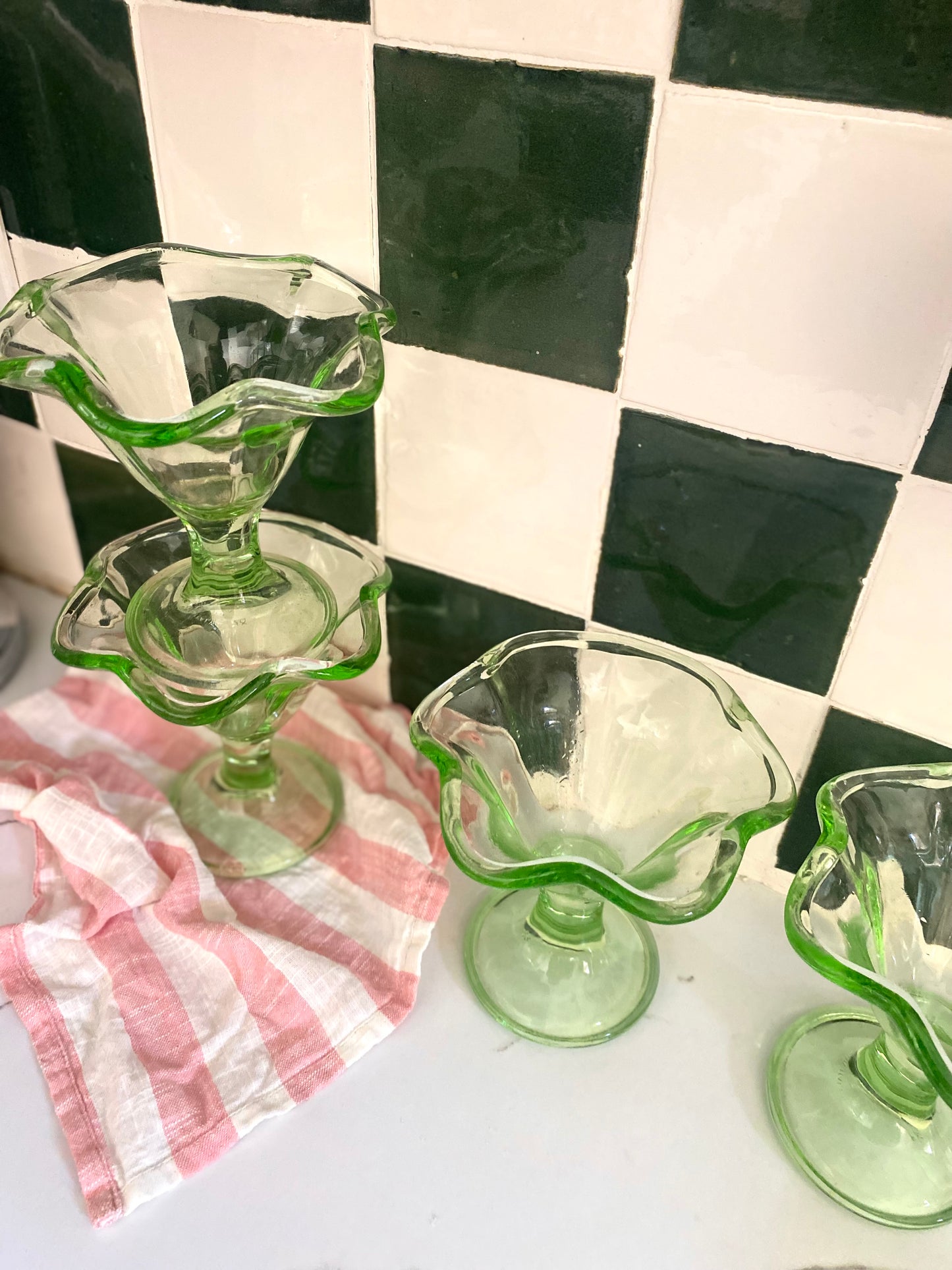 Coupes à glace en verre vintage