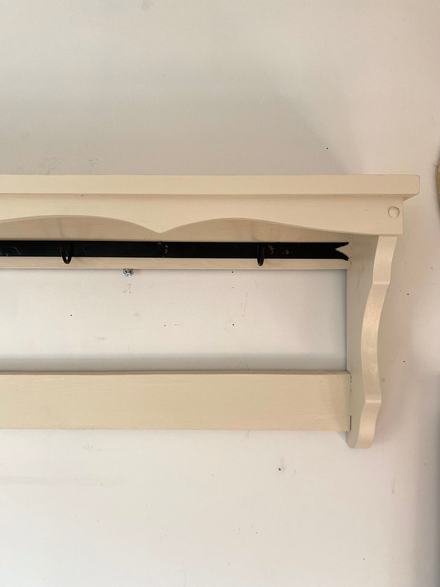 Étagère murale en bois ancien rénovée