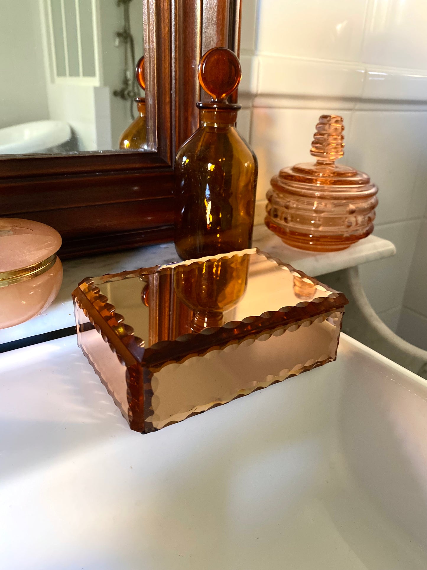 Boîte à bijoux en miroir teinté 1950