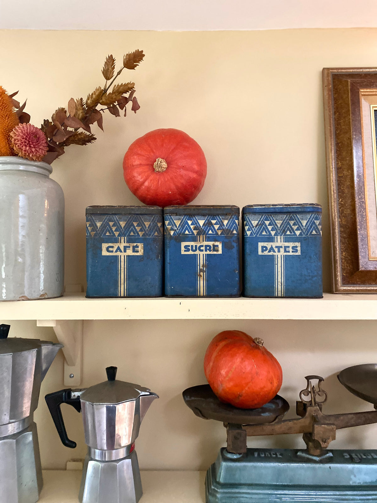 Boîtes Art déco "Café, Sucre, Pâtes" en tôle lithographiée bleue