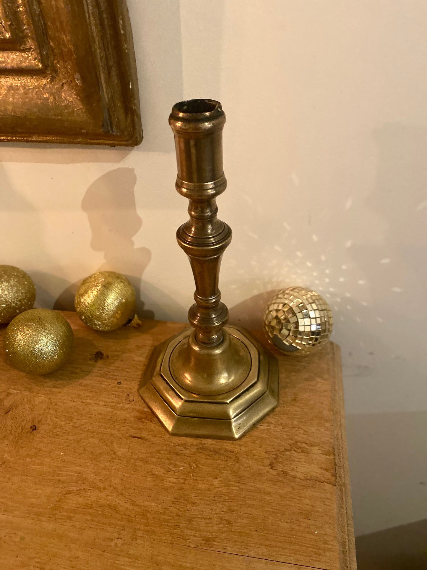 Bougeoir en laiton ancien