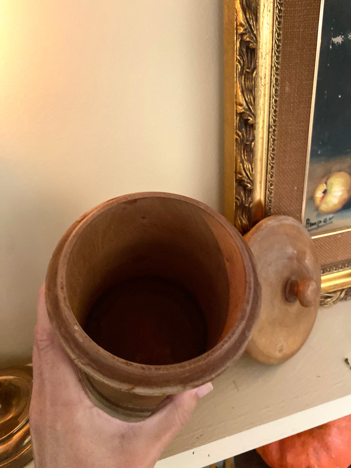 Grand pot en bois tourné avec couvercle, fin XIXe
