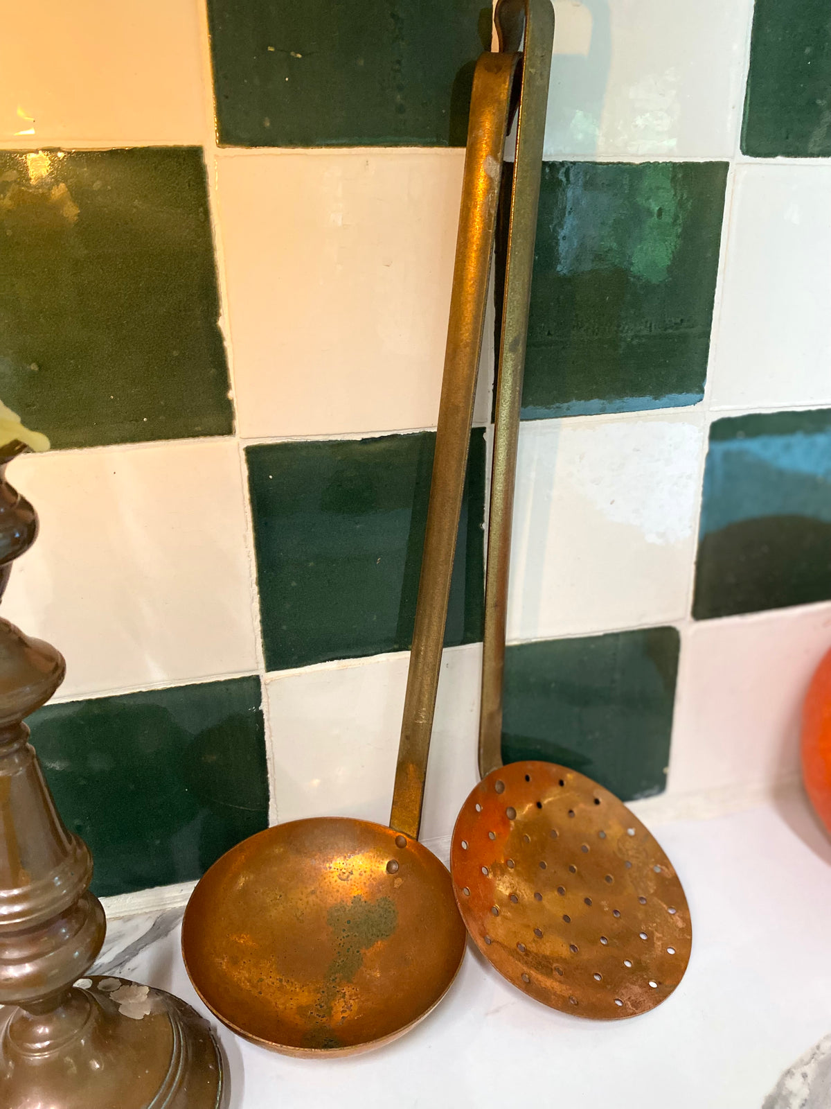 Louche et écumoire en cuivre et laiton, manche long