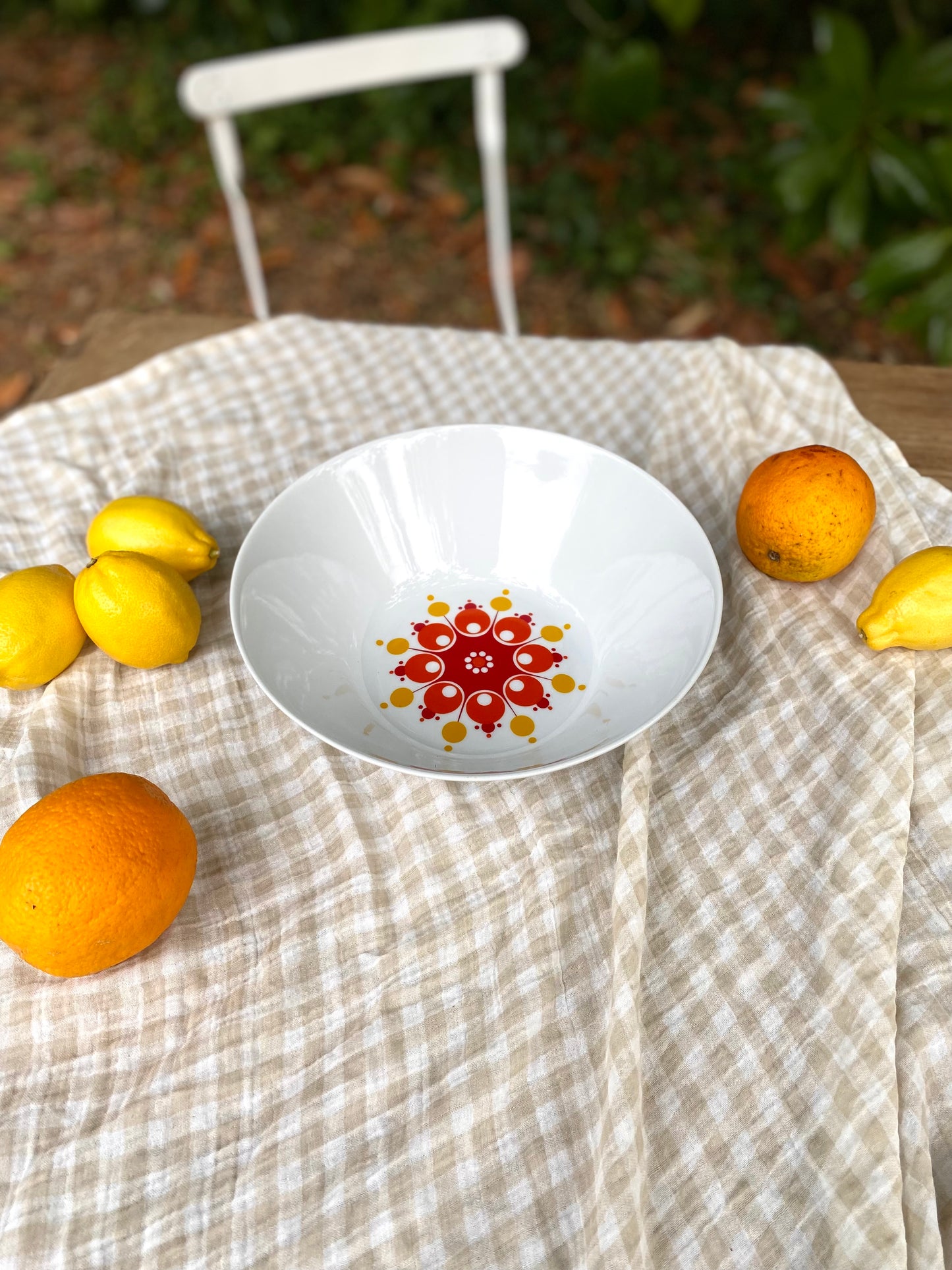 Saladier Winterling Schwarzenbach, décor soleil pop