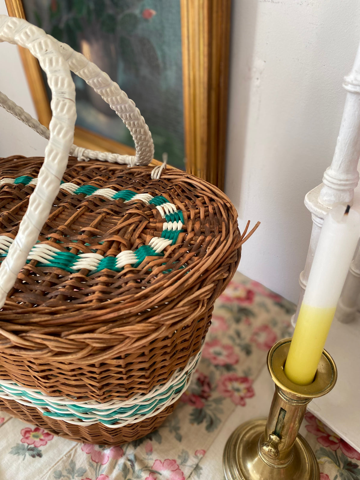 Panier Cabas Vintage en Osier et Scoubidou Vert & Blanc – Années 60