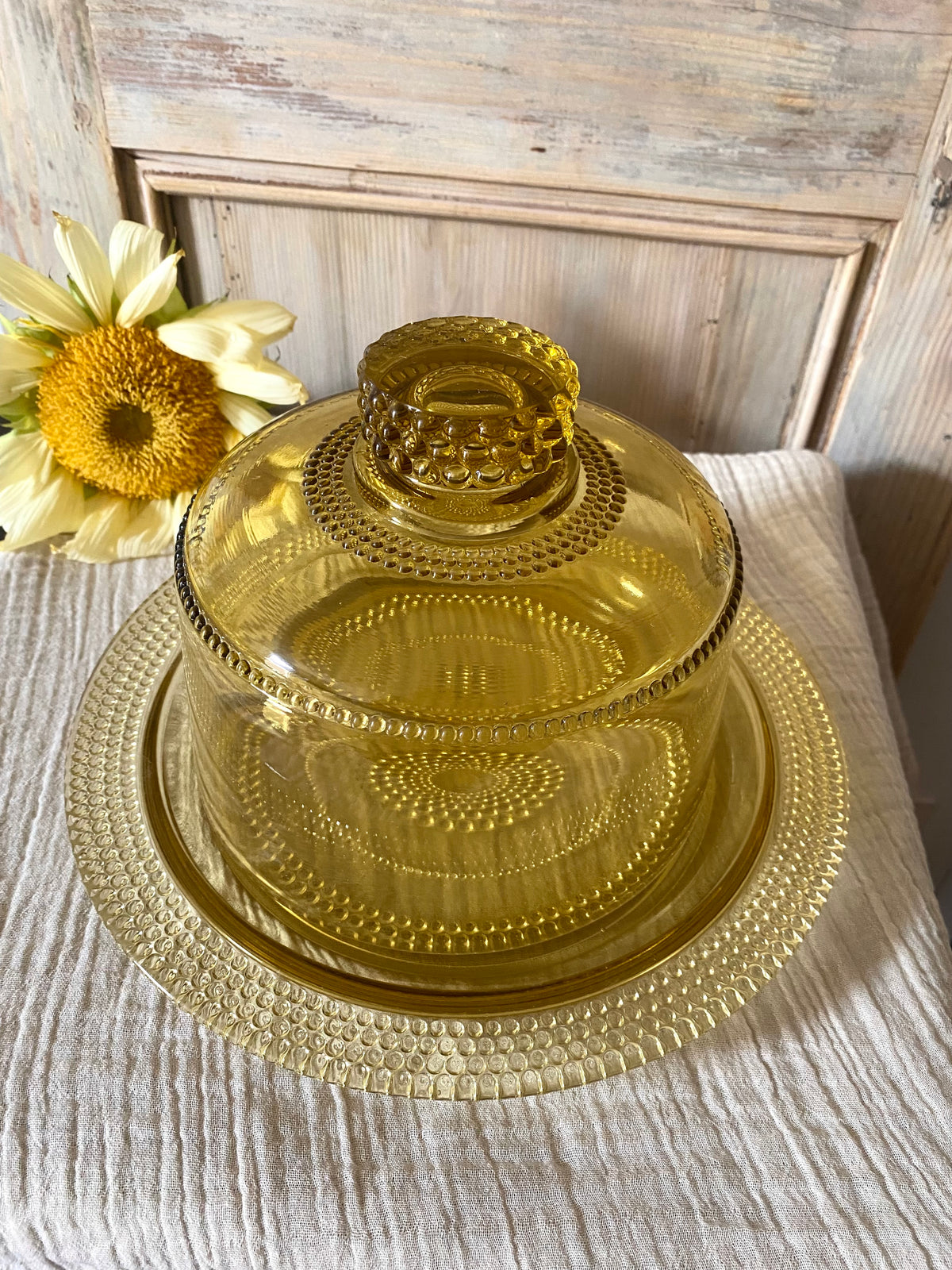 Cloche à fromage en verre ambré, années 70