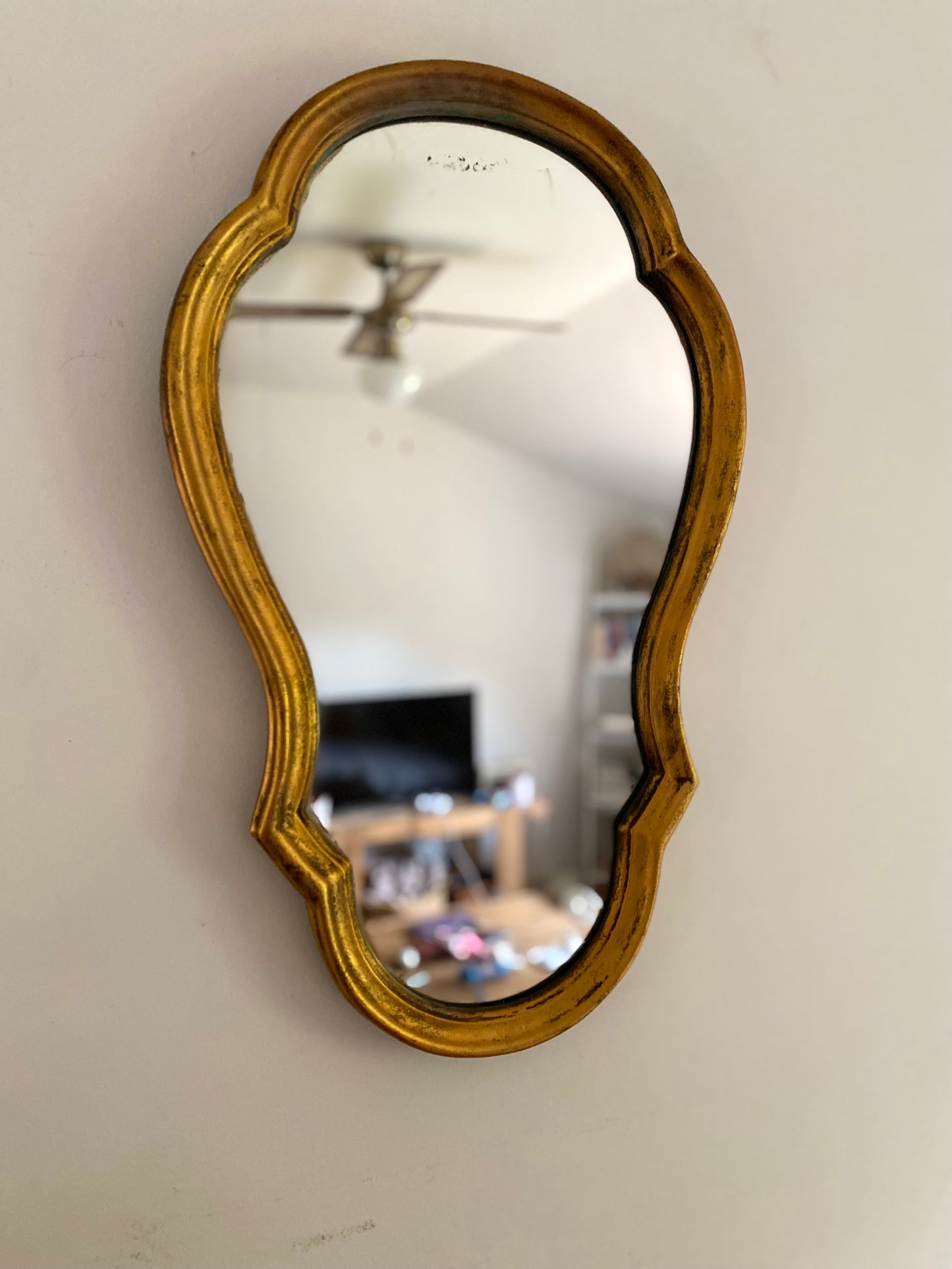 Miroir ancien de style rococo