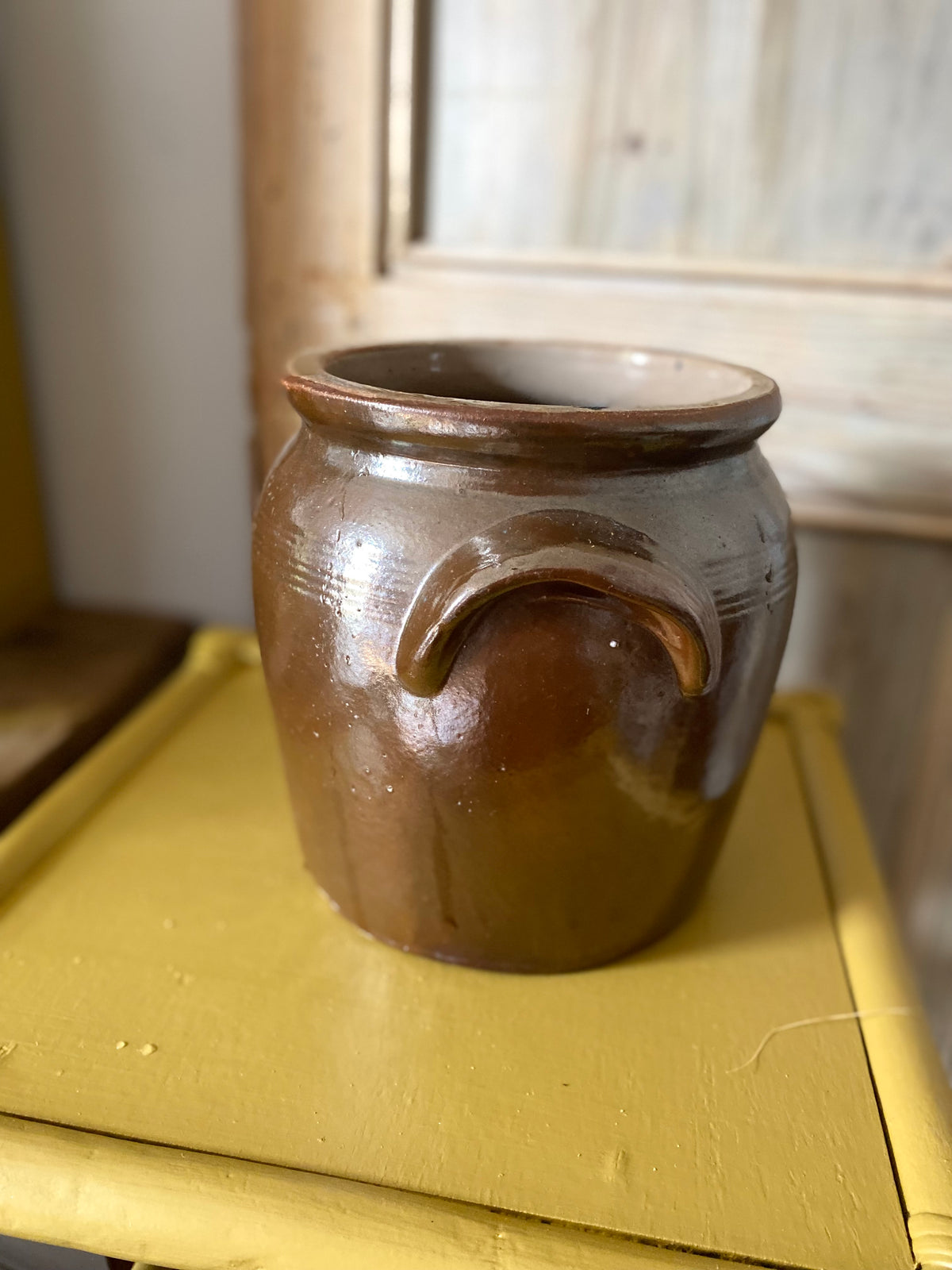 Ancien pot à confit en grès vernissé brun