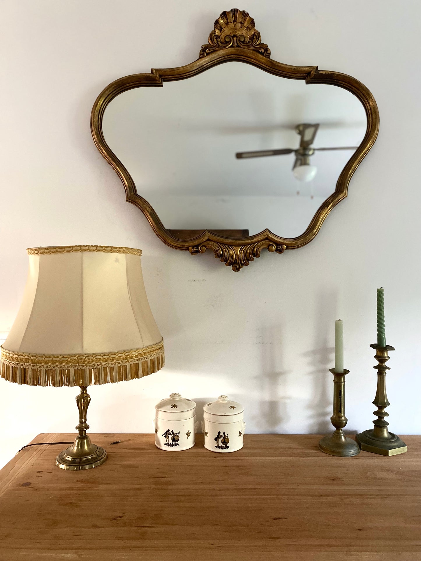 Miroir baroque ancien à coquille