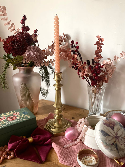 Bougeoir en laiton ancien