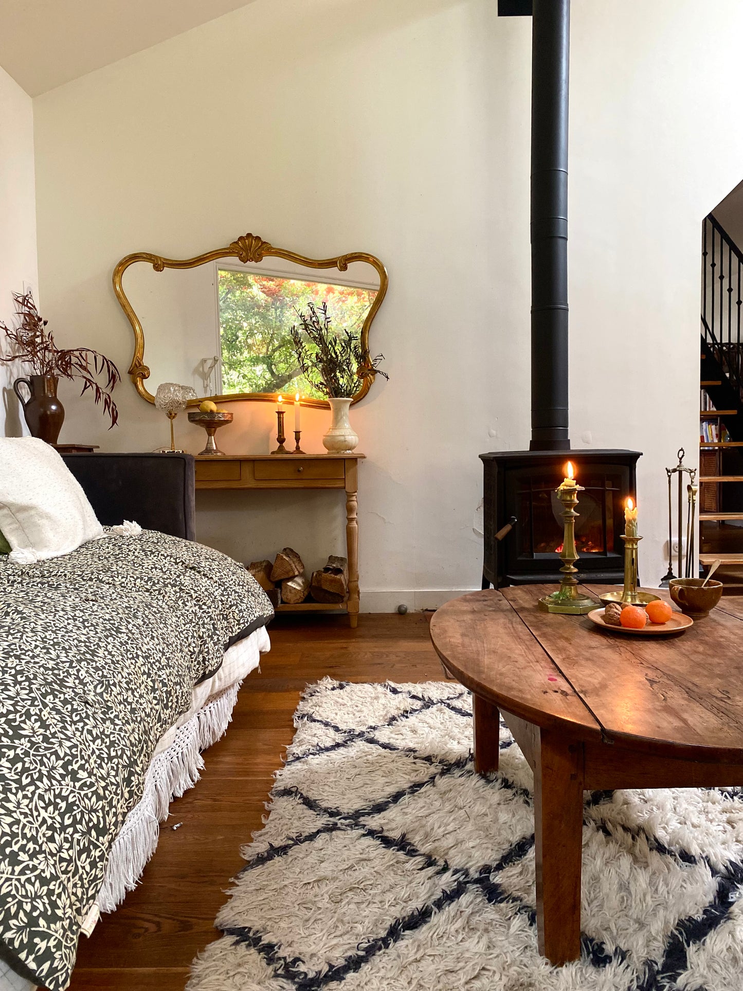 Grand miroir baroque ancien à coquille