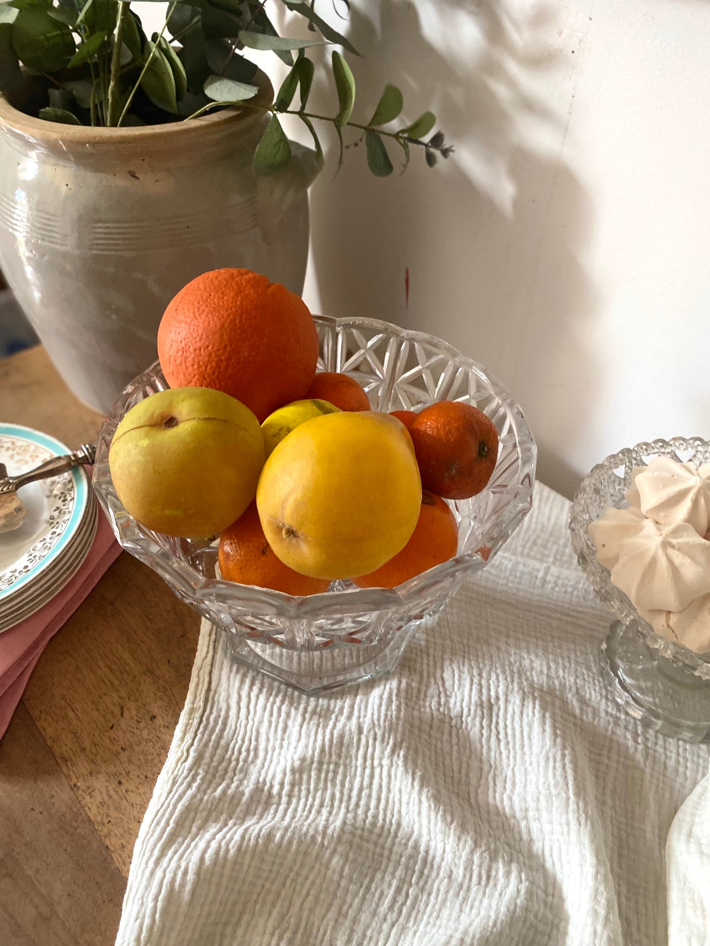 Coupe à fruits / Compotier vintage en verre moulé – Style Art Déco