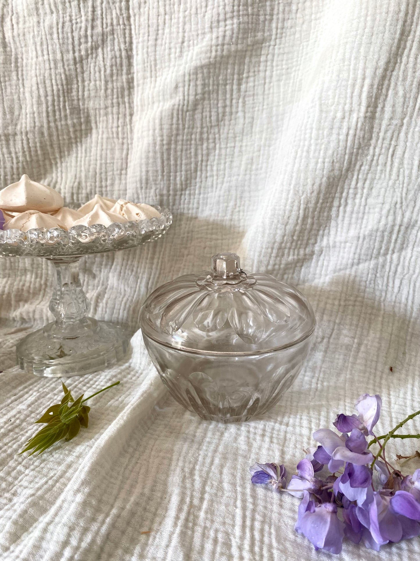 Bonbonnière Vintage en Verre Moulé