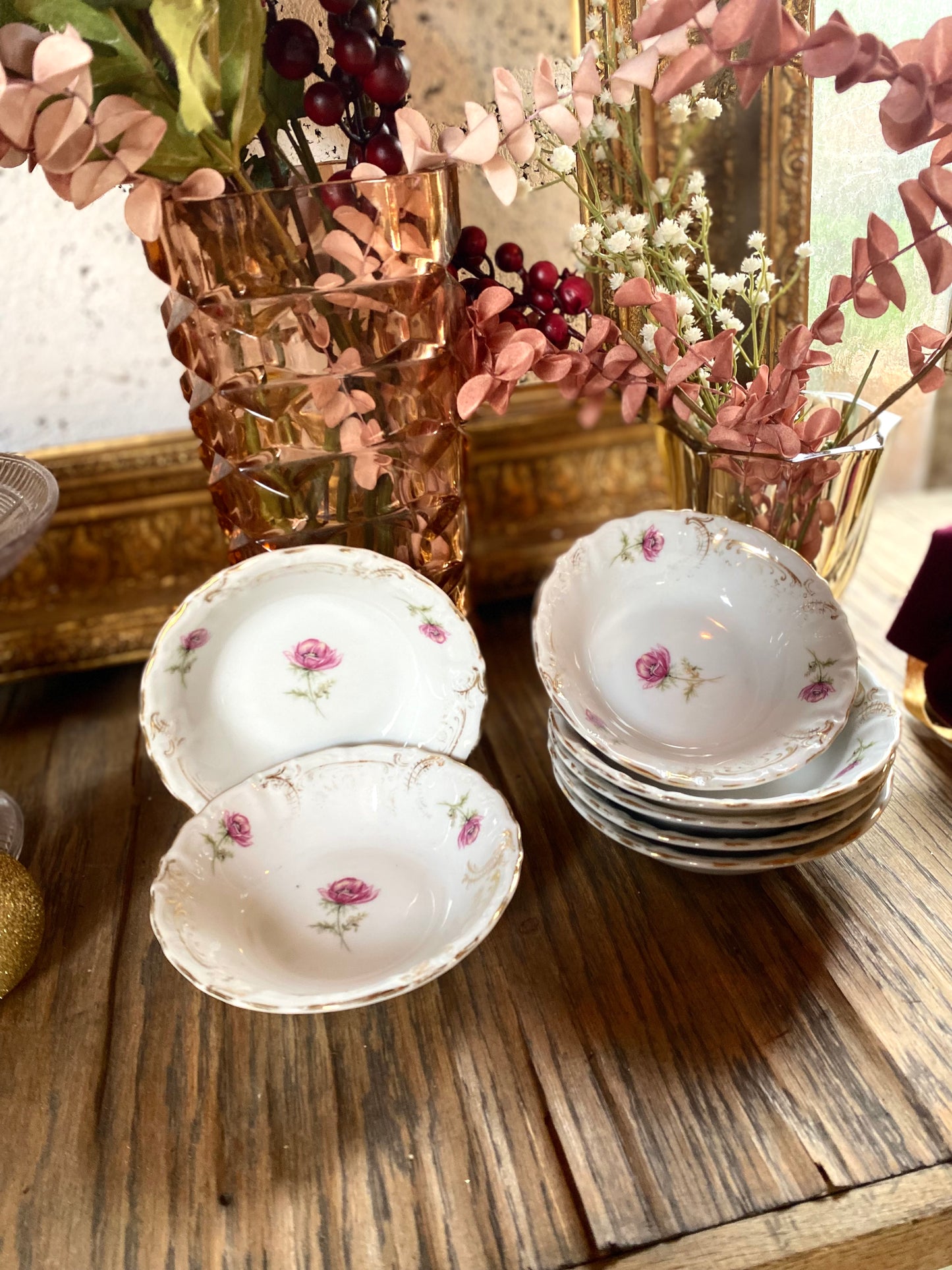 Ramequins en faïence ancienne