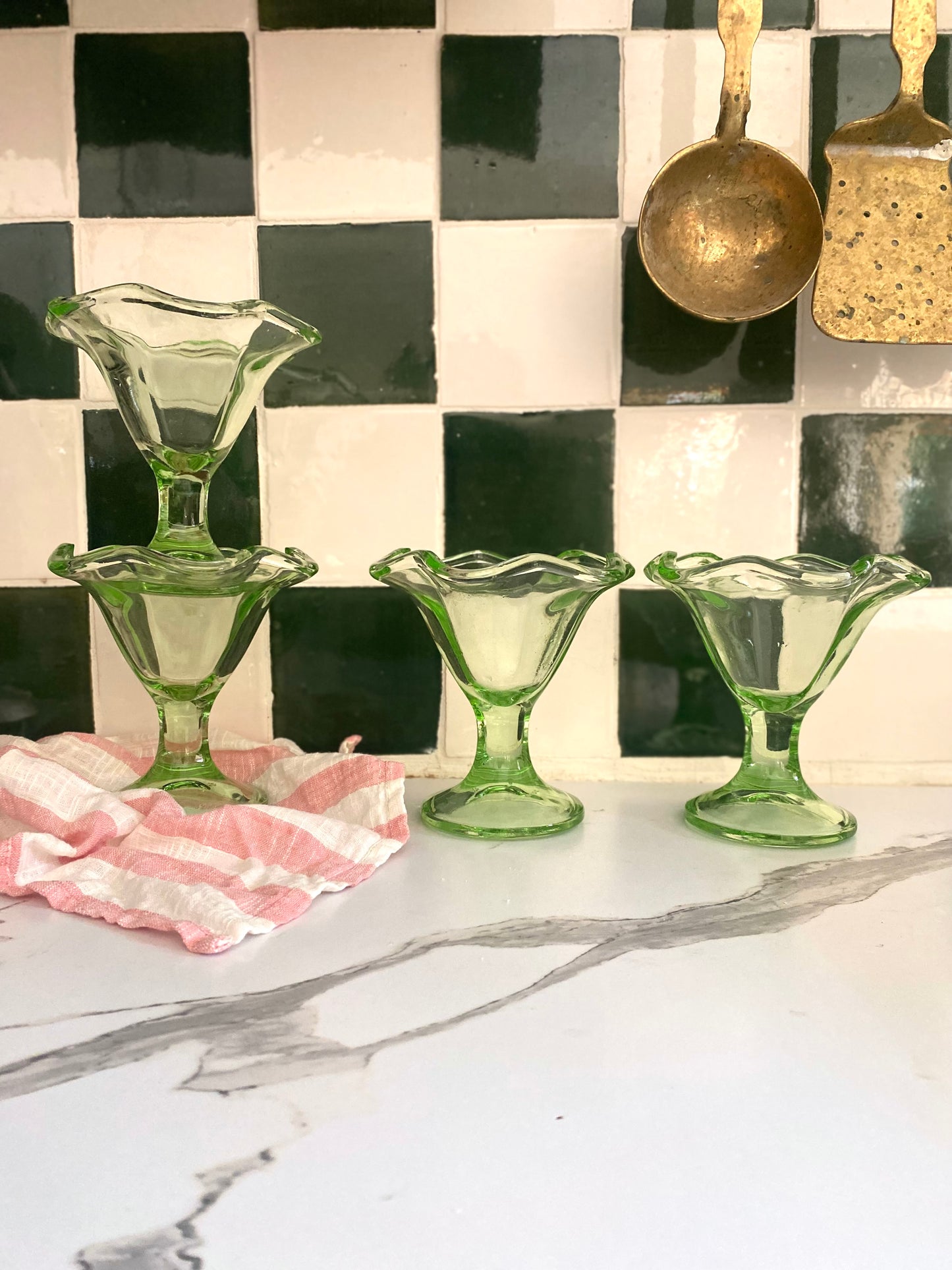 Coupes à glace en verre vintage