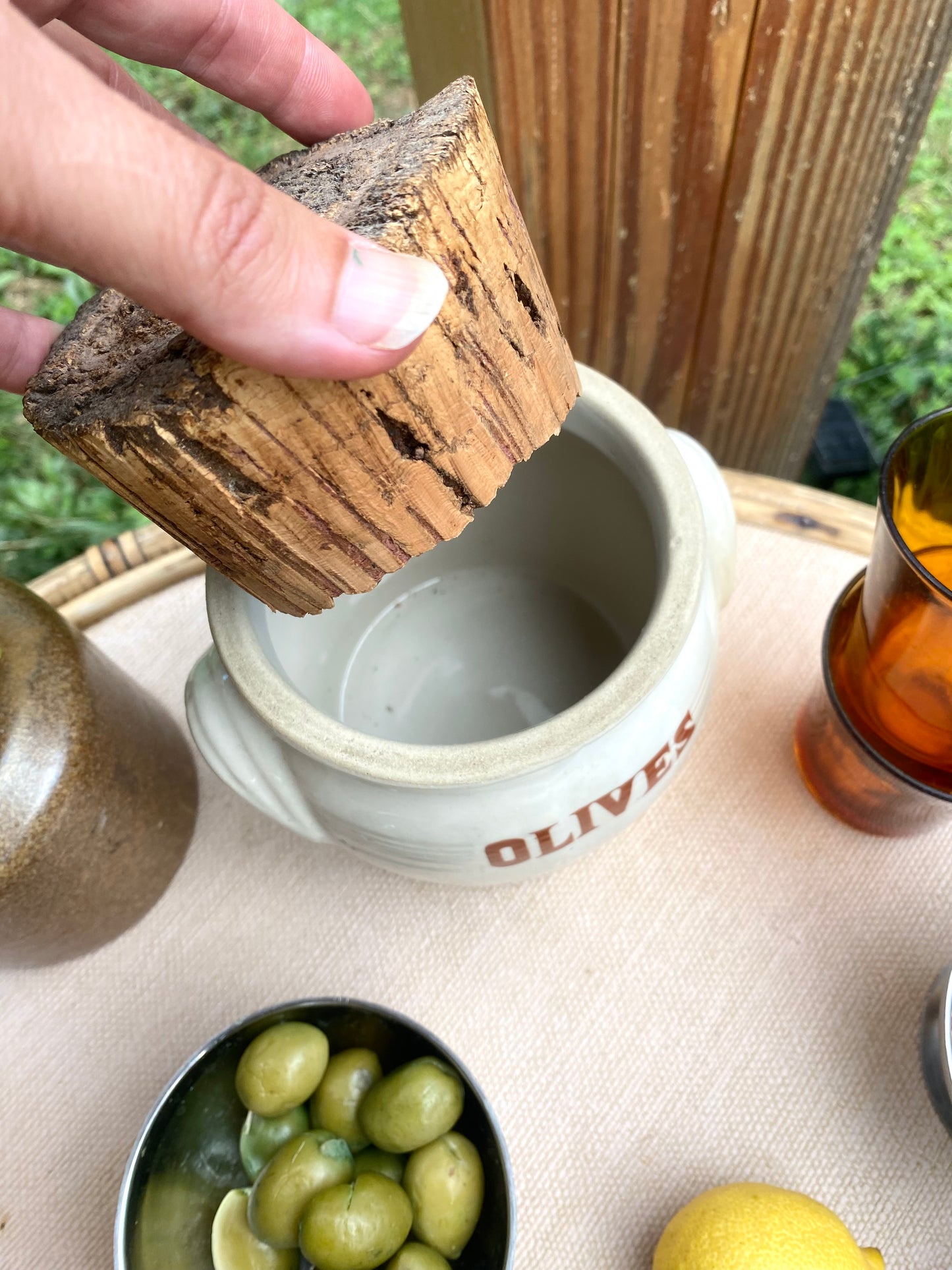 Pot à olives ancien