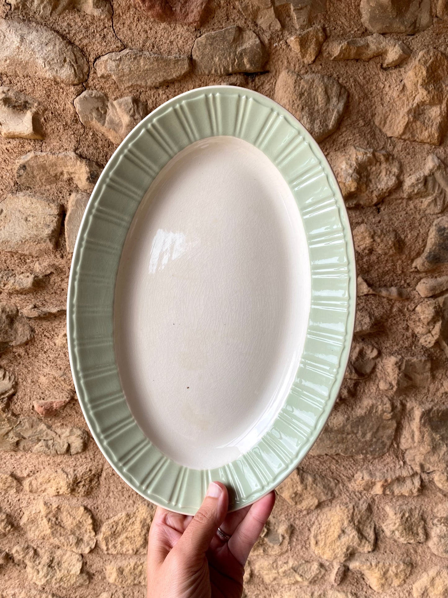 Plat ovale à bordure godronnée, Villeroy & Boch, années 50