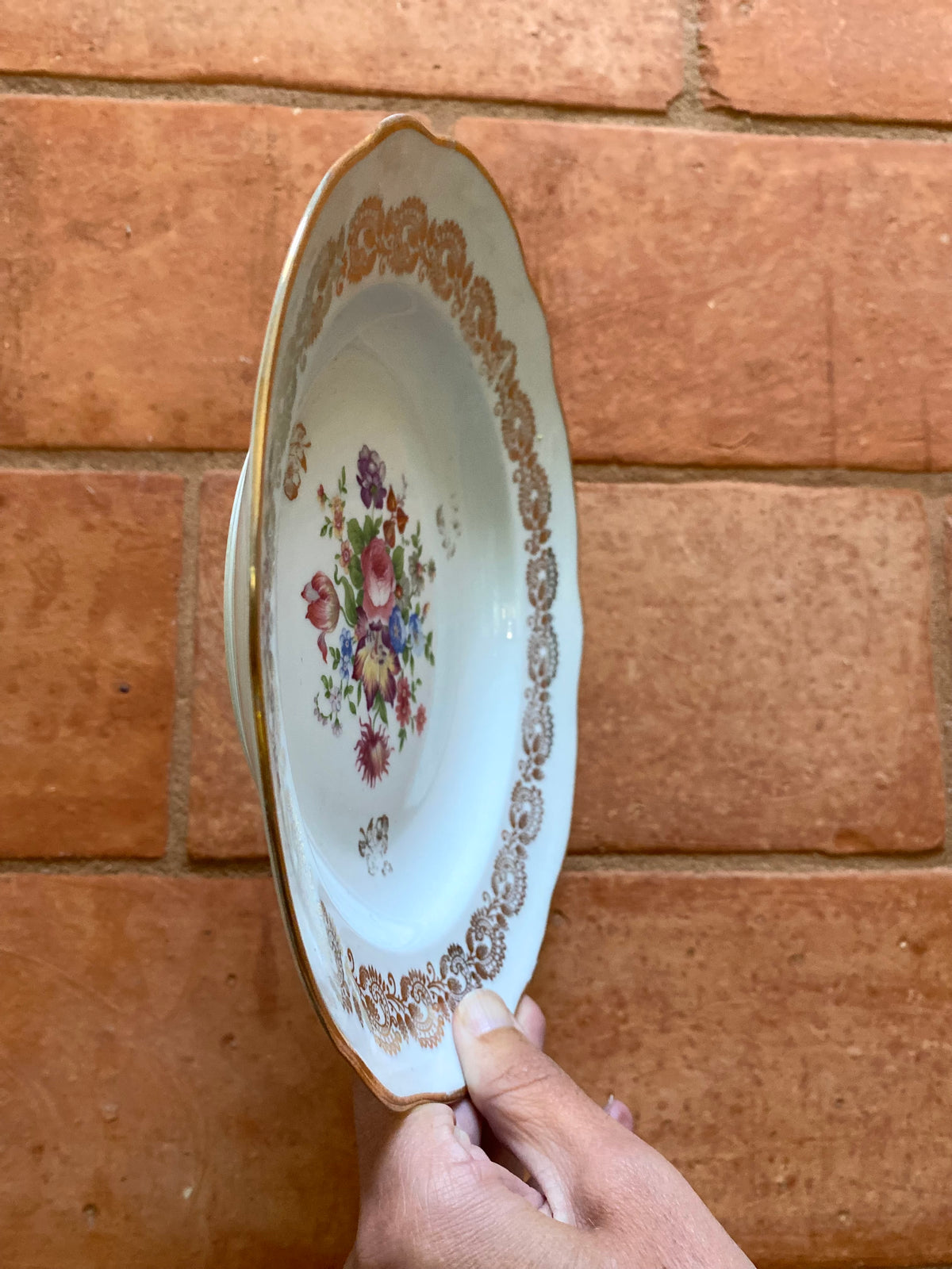 Ensemble de 8 assiettes creuses en porcelaine, années 50