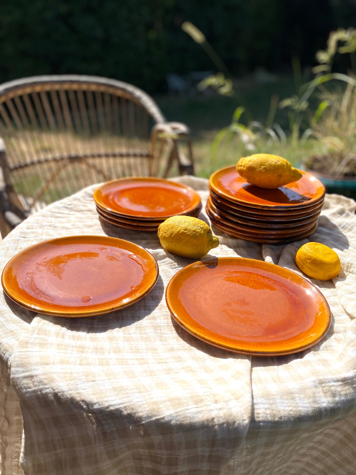 Lot de 12 assiettes en grès Mourre-Milon, Dieulefit — vintage