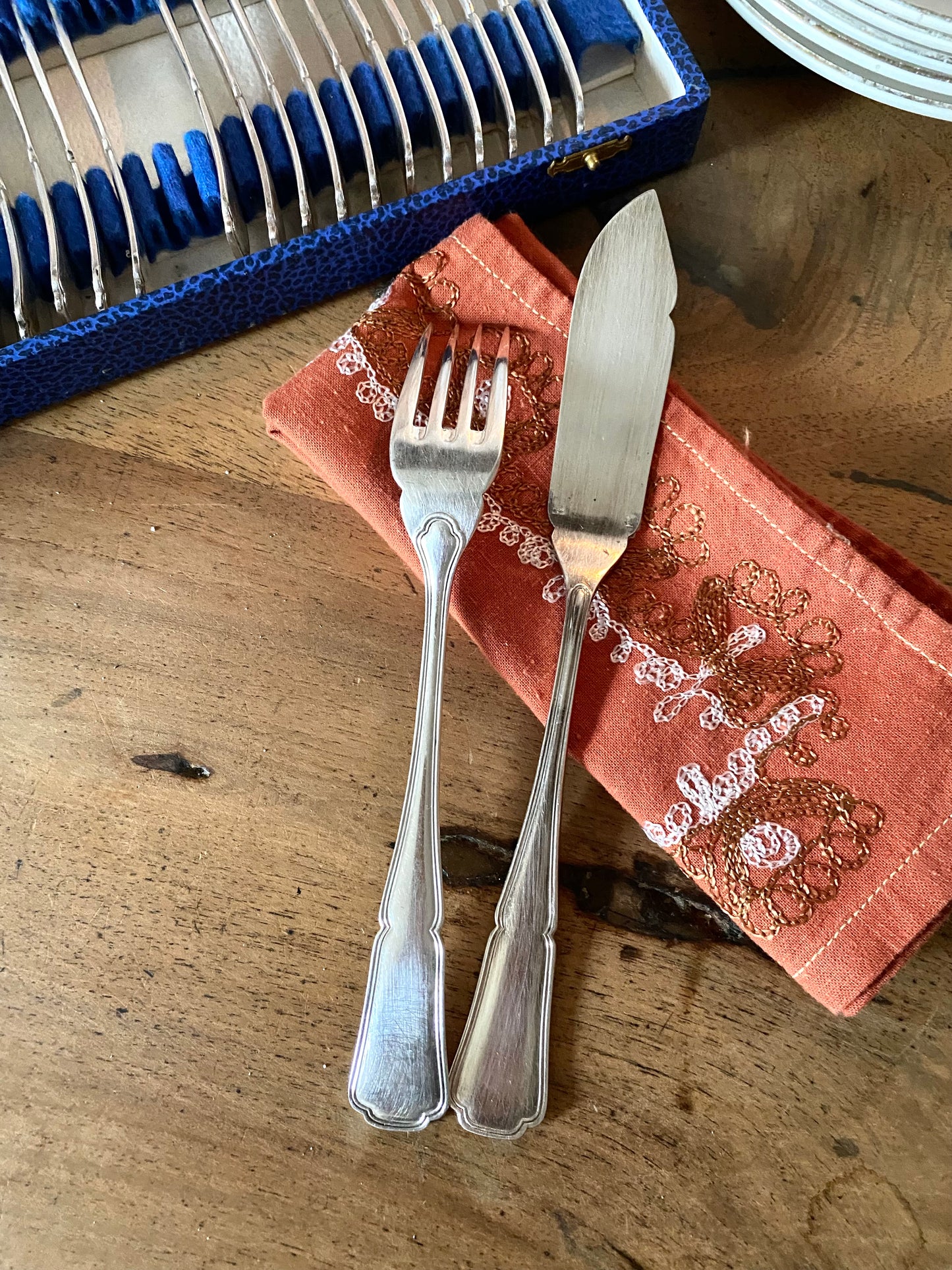 Couverts à poisson anciens