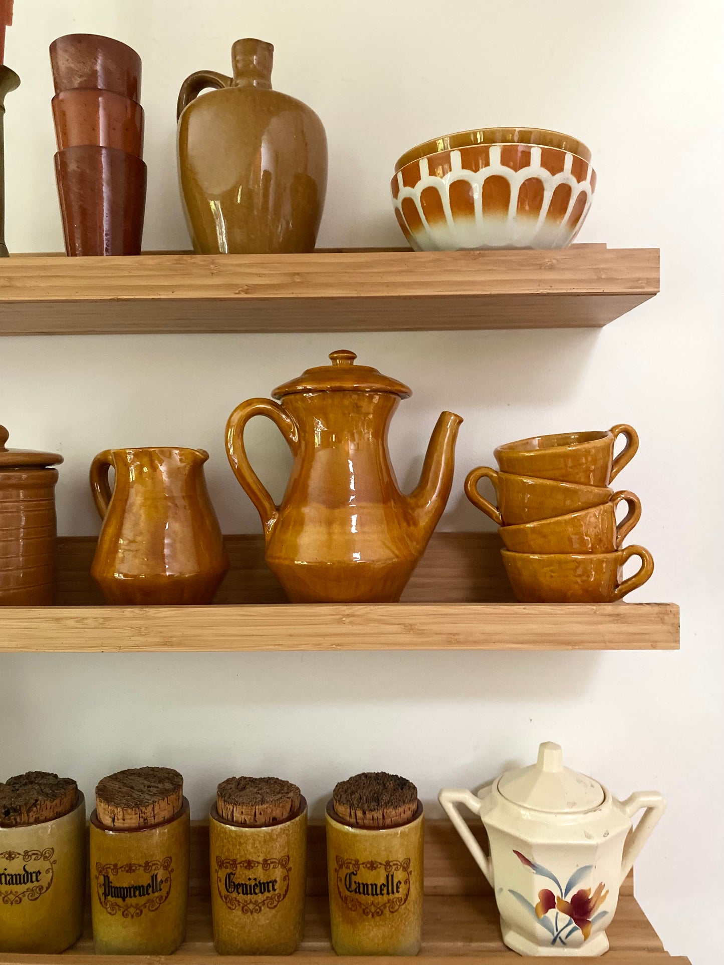 Service à café vintage en céramique vernissée