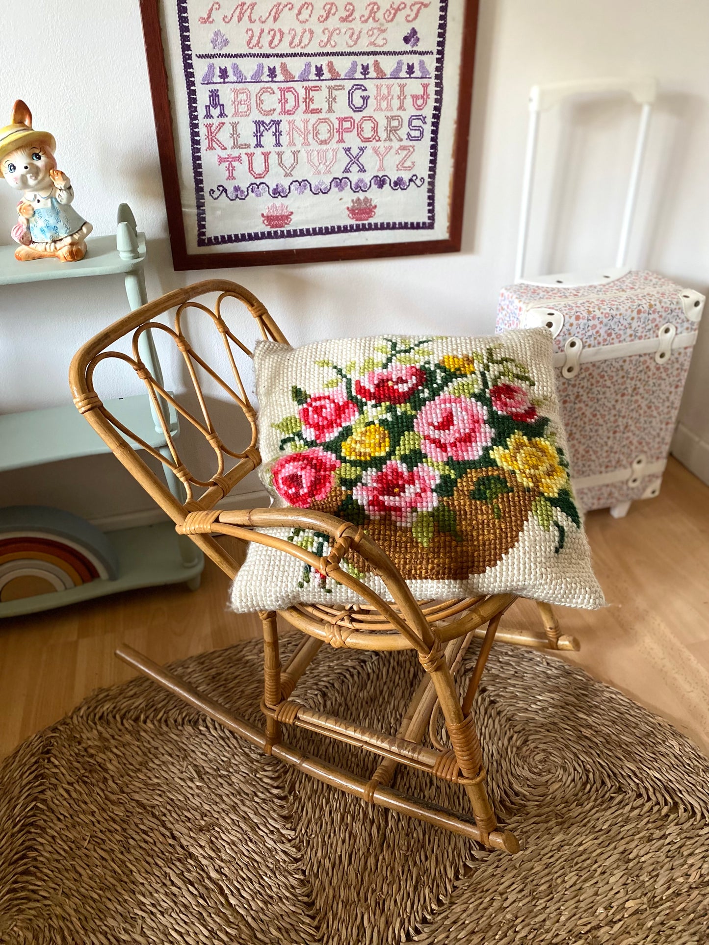 Coussin ancien en crochet