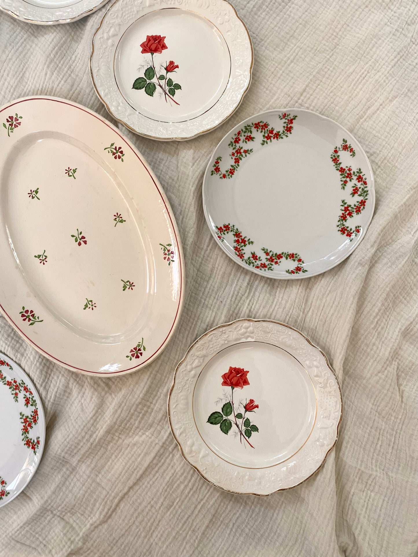 Plat de service ovale