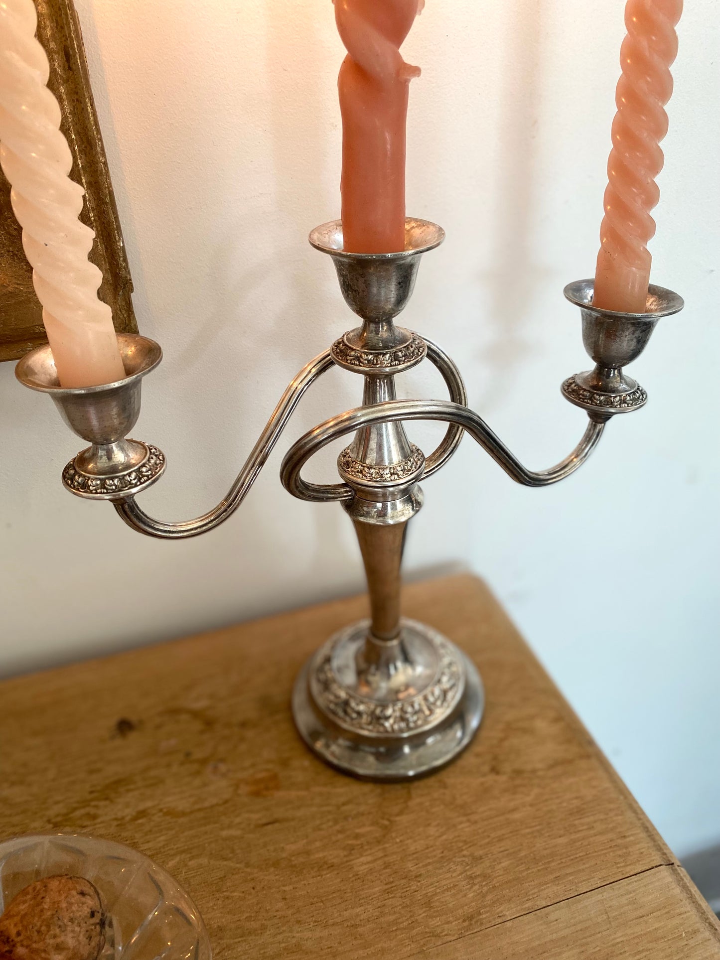 Paire de candélabres à trois branches