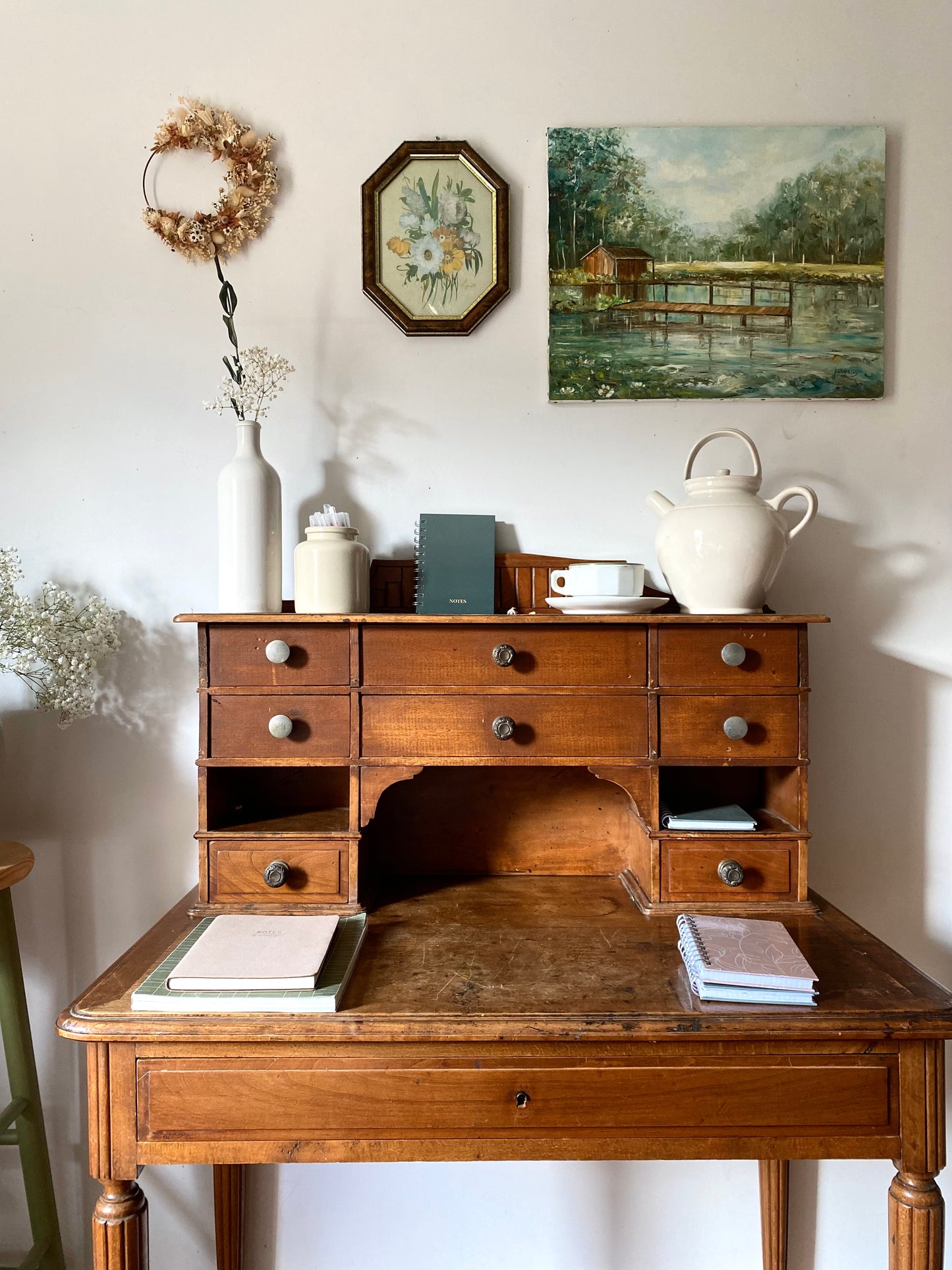 Bureau secrétaire en bois massif ancien