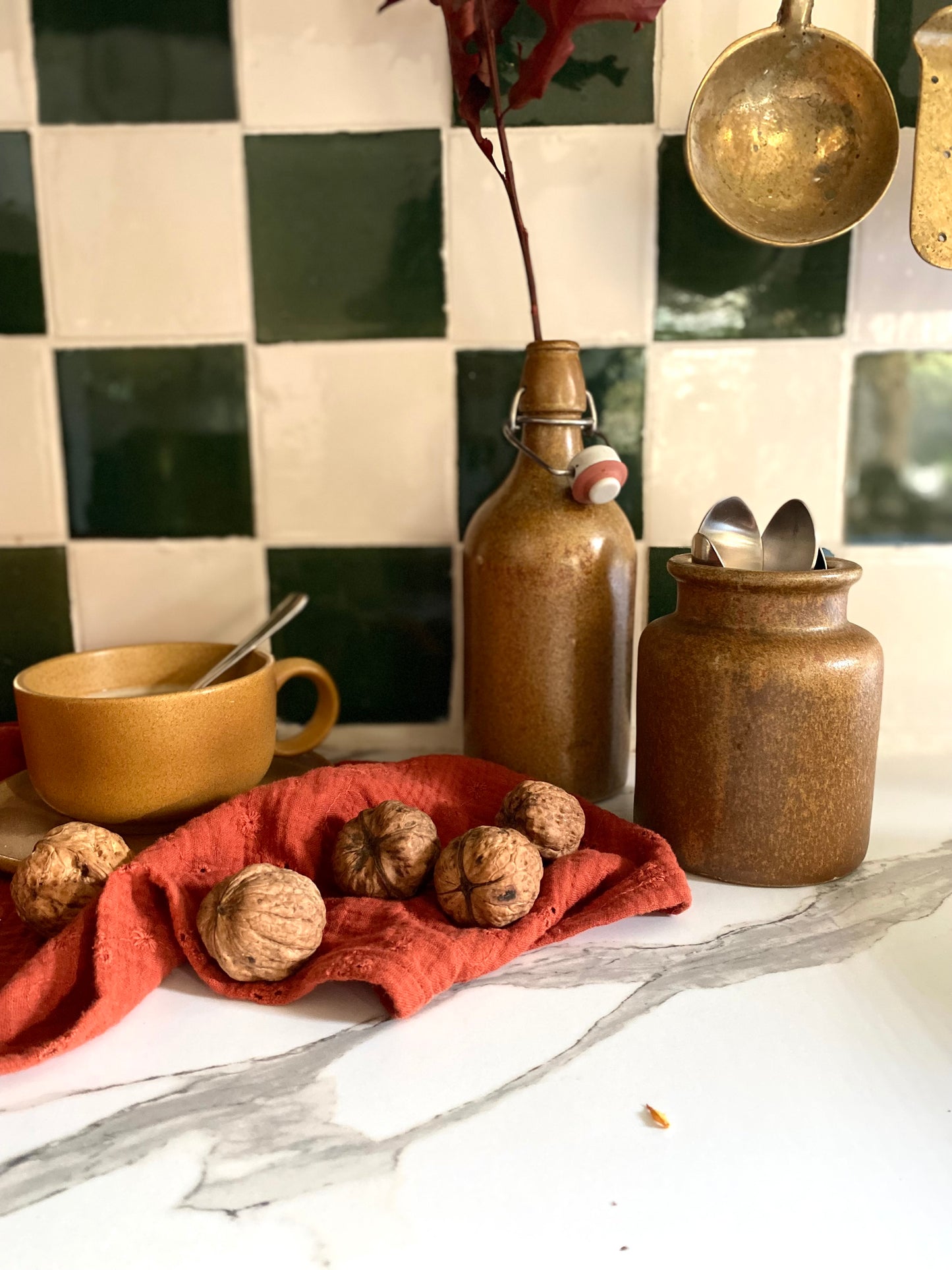 Pot en grès ancien