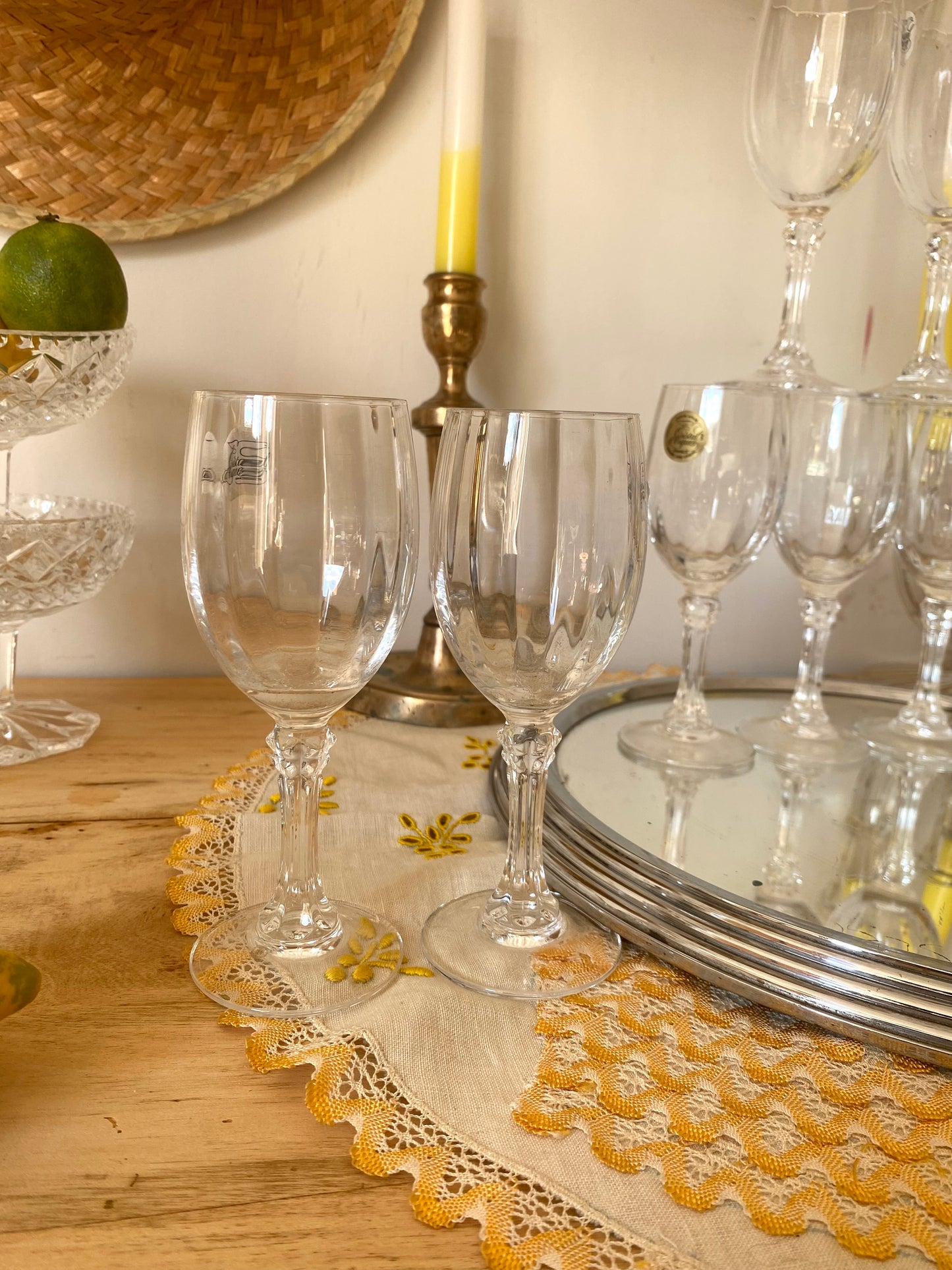 Service de 8 verres à pied en cristal