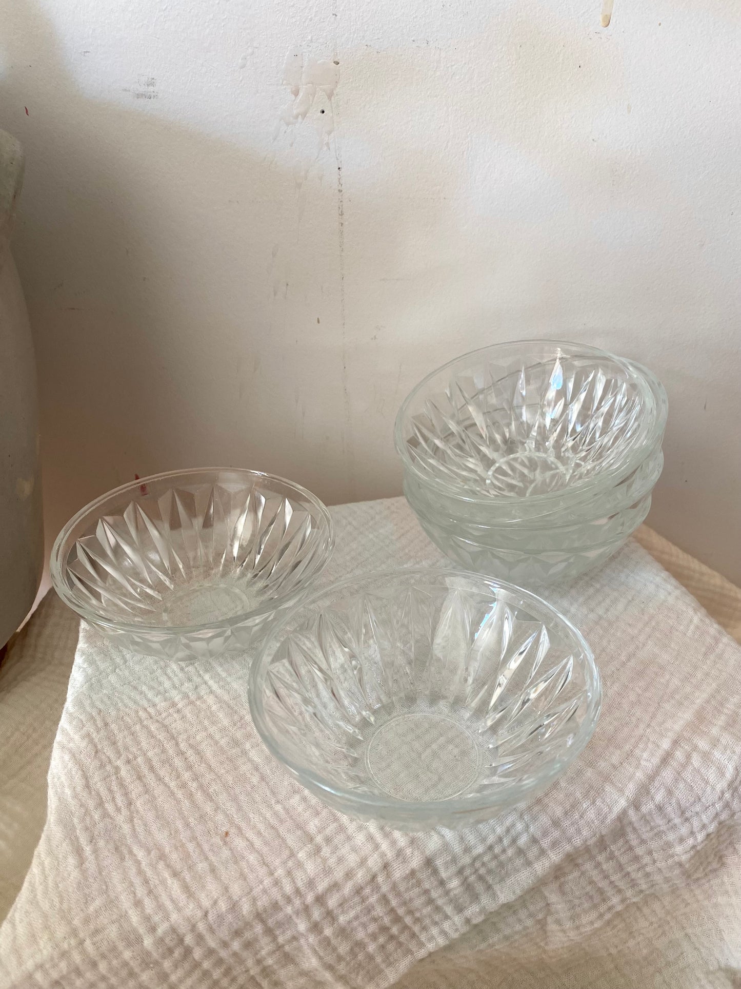 Coupelles en verre moulé 1960