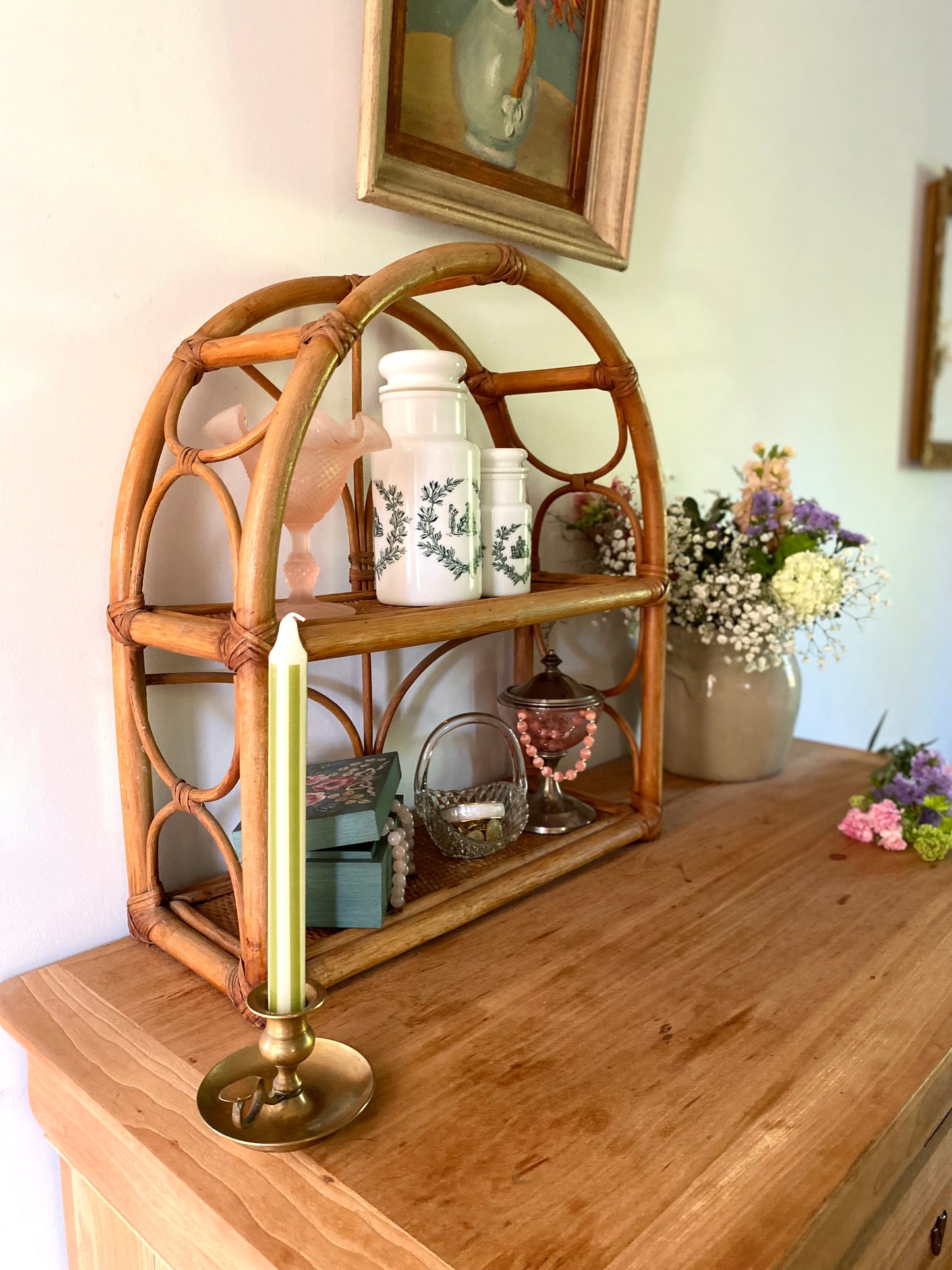 Étagère "Arche" en Rotin & Cannage – Vintage 1970