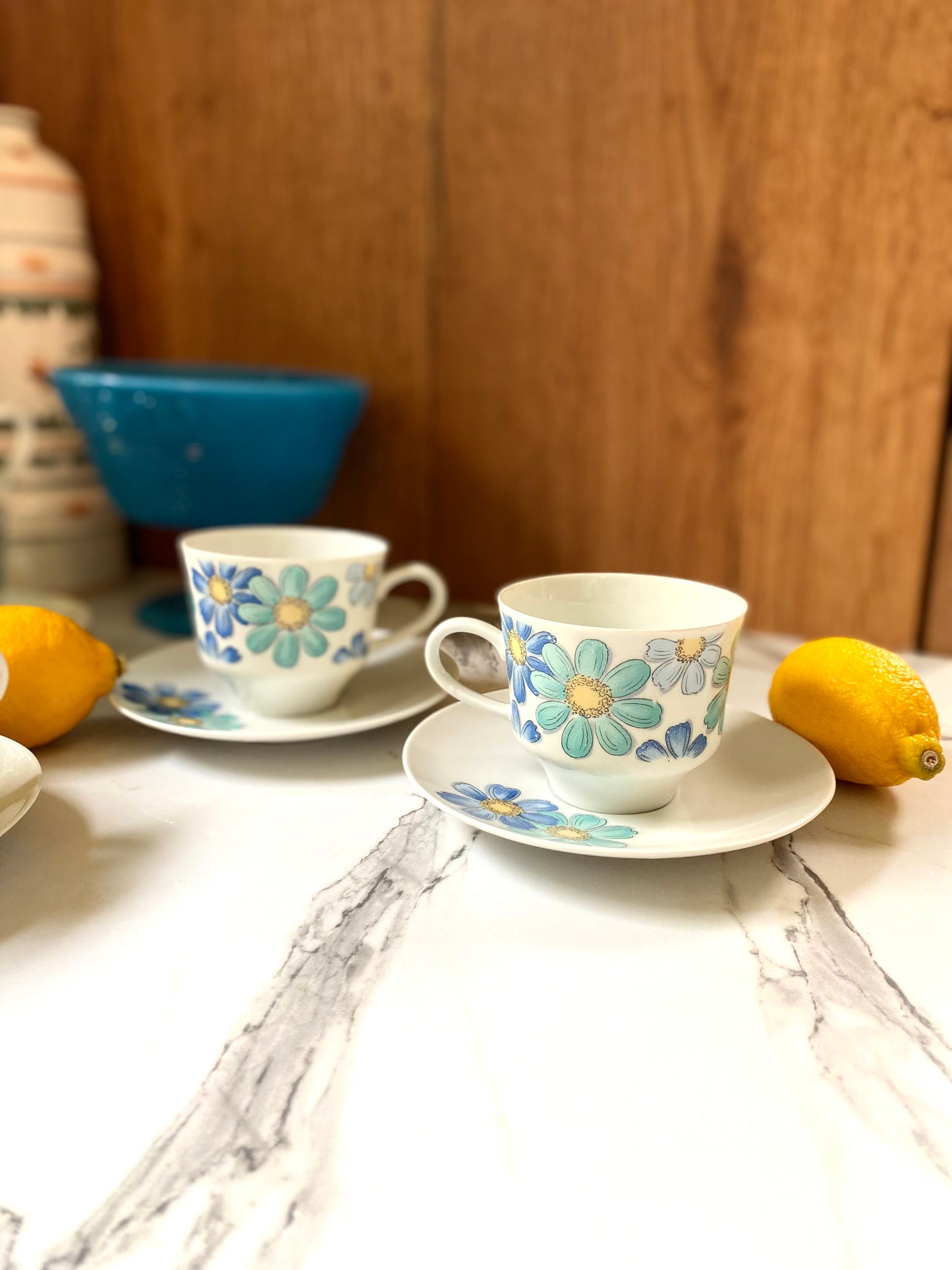 Tasses à café en porcelaine