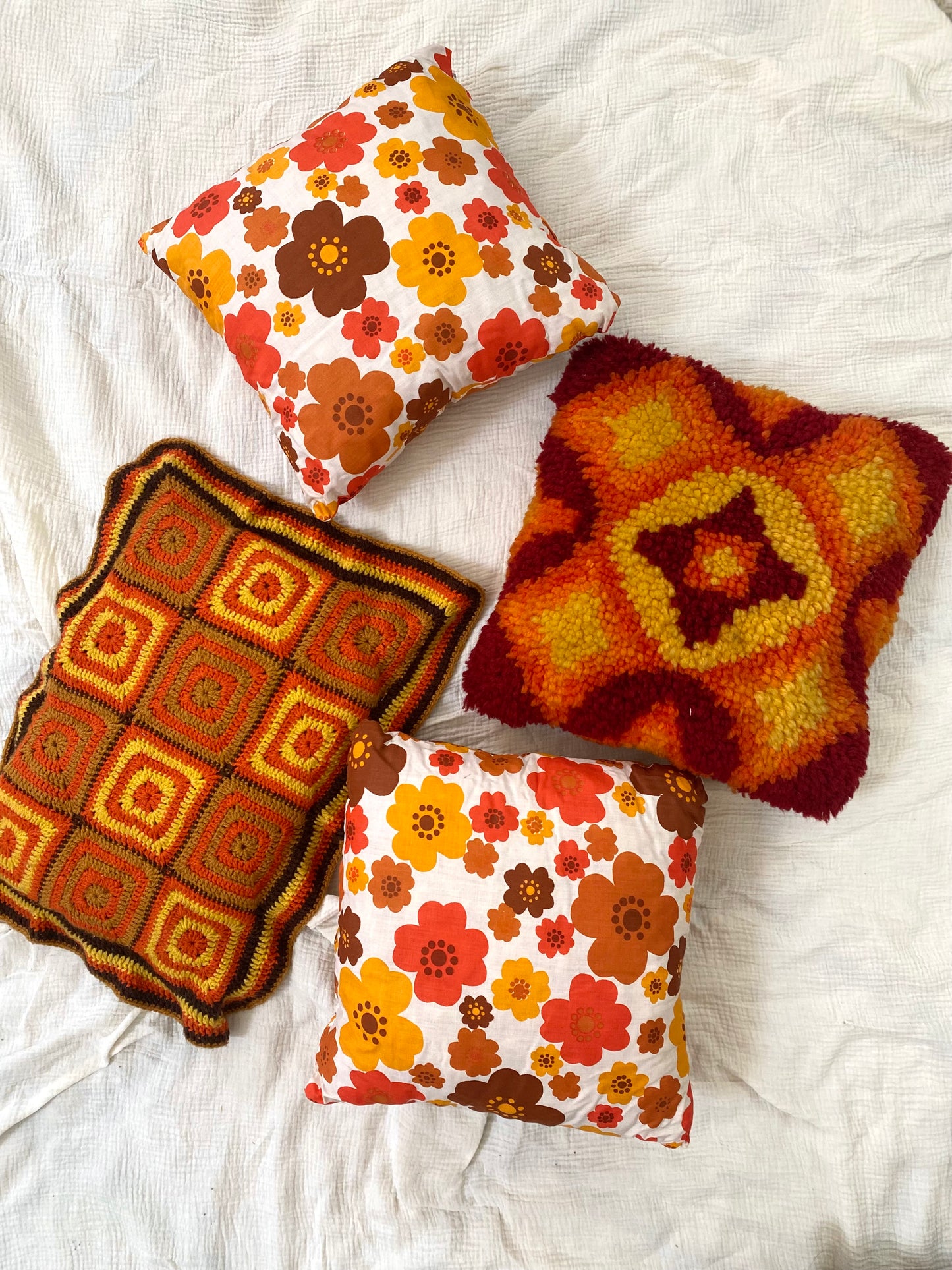 Coussin 70 au crochet Granny Square