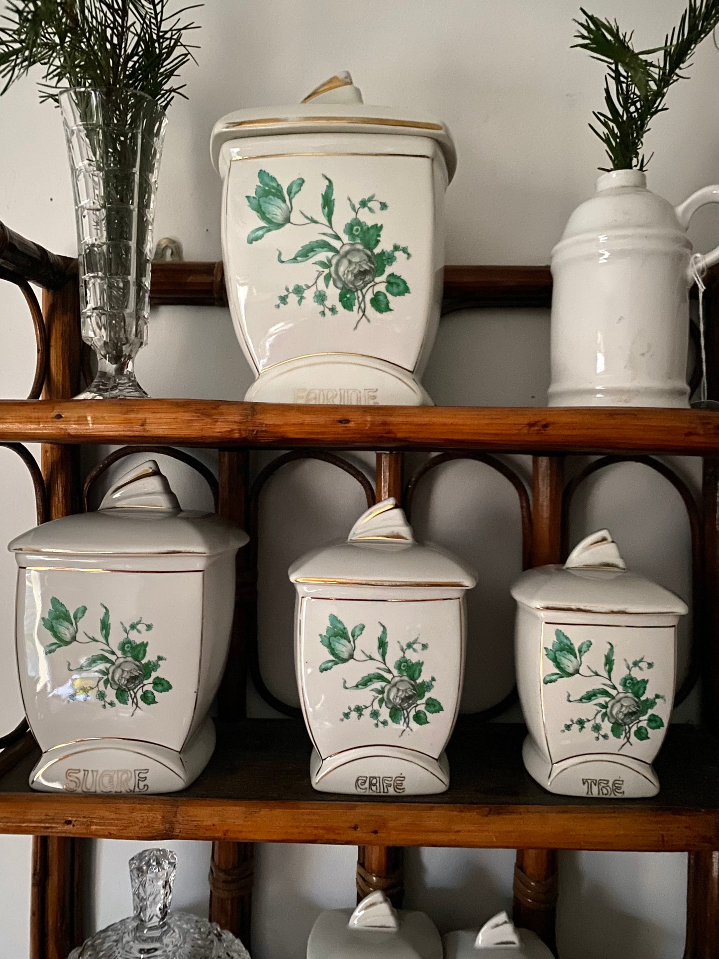 Série de pots à épices en faïence