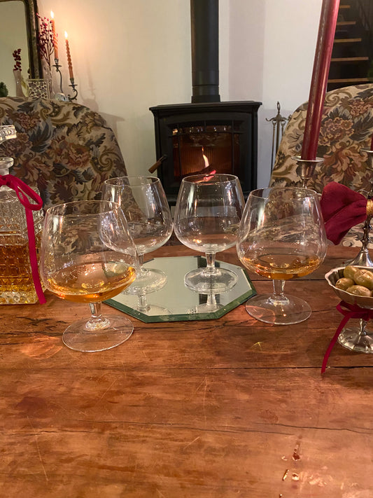 Grands verres à cognac en cristal ancien