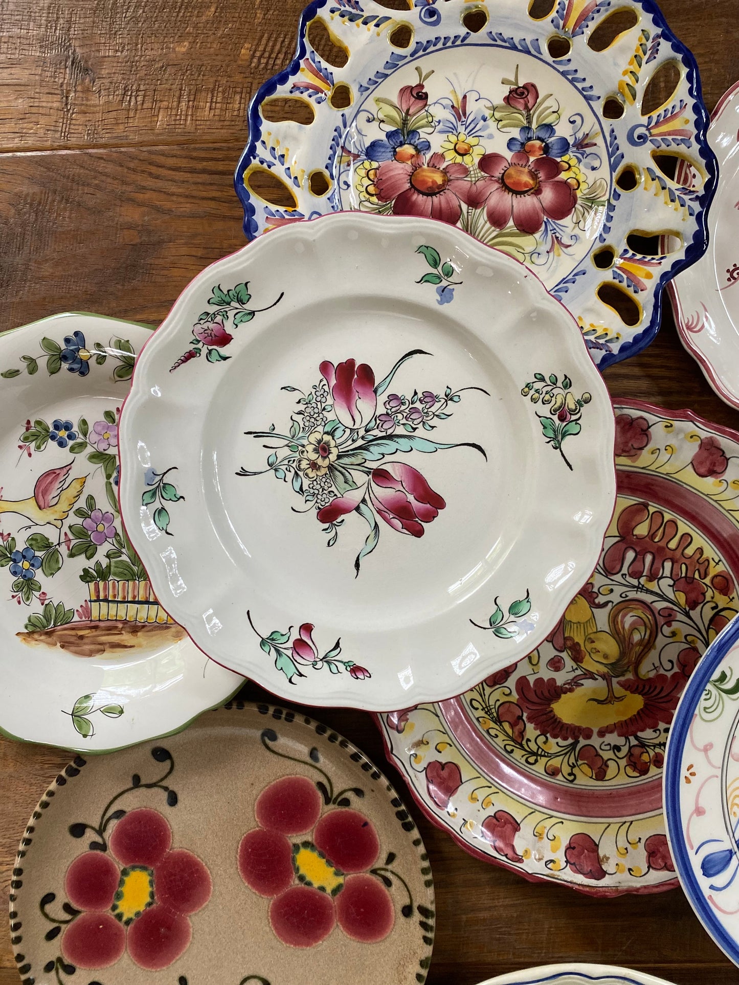 Assiettes anciennes dépareillées