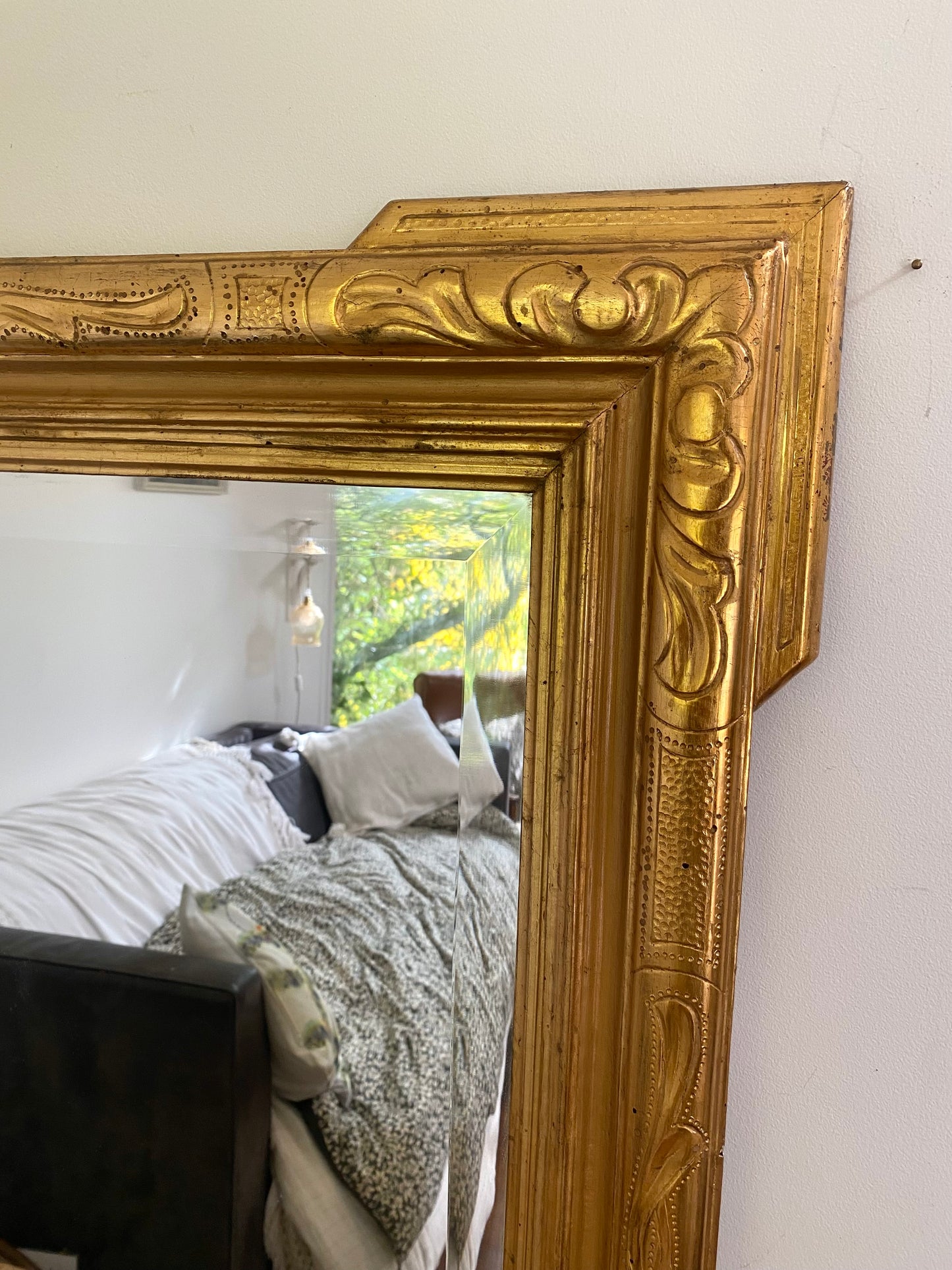 Superbe miroir ancien biseauté à "oreilles" – Style Louis-Philippe – Fin XIXe